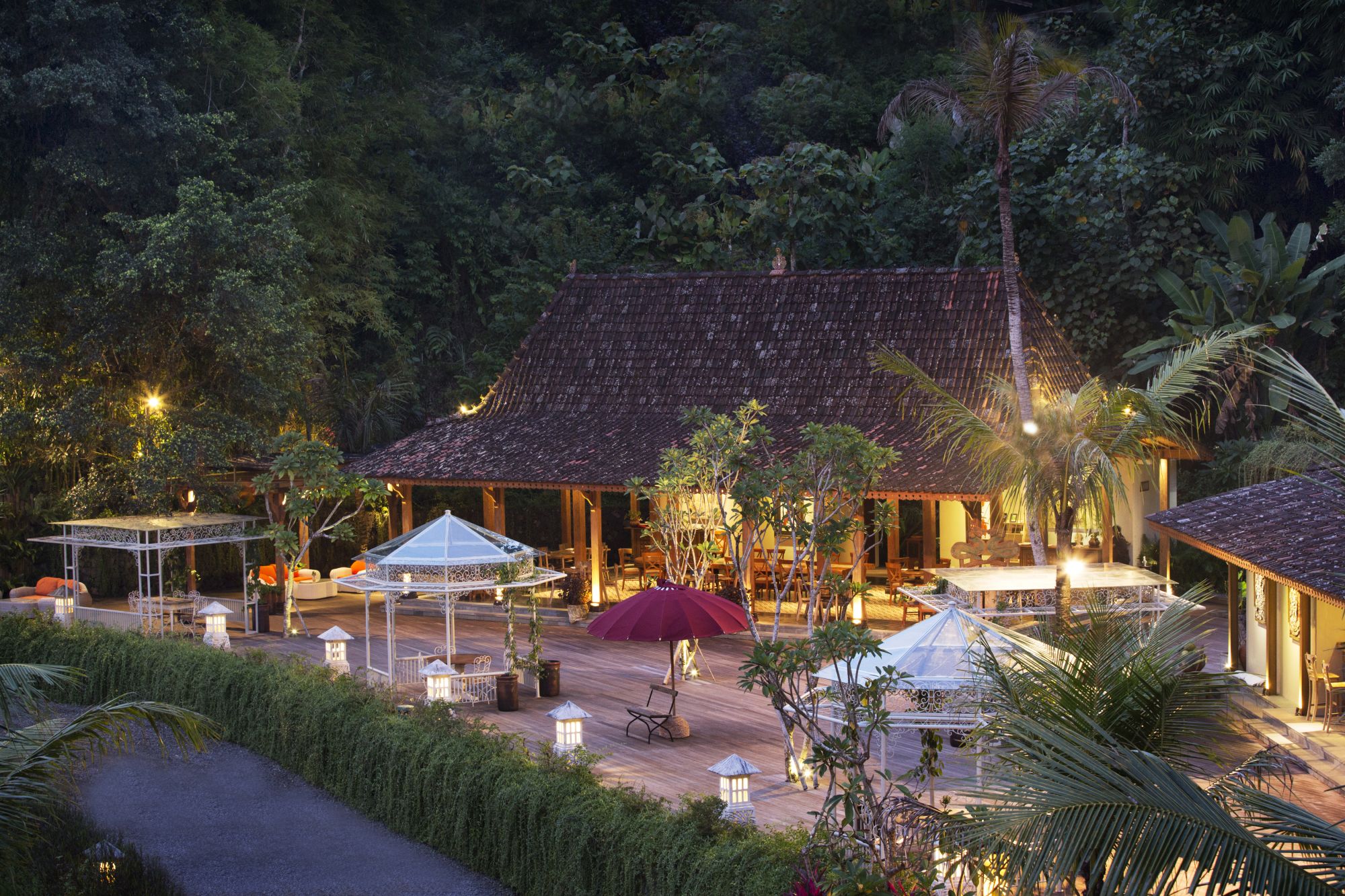 Plataran Borobudur Resort & Spa in Yogyakarta: Stupa Restaurant