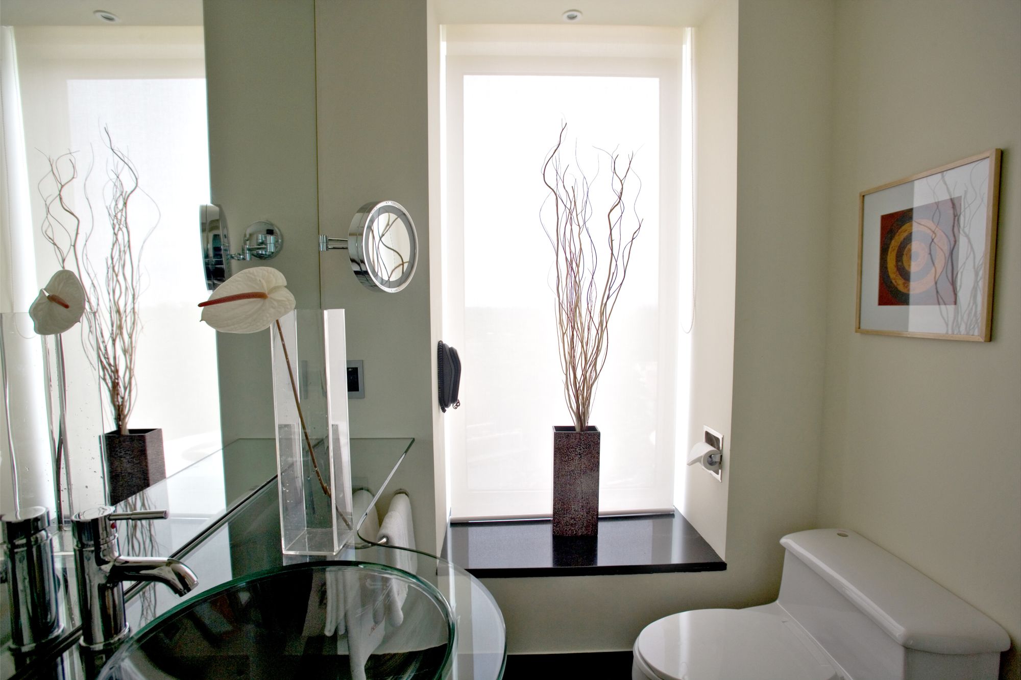 Hyatt Centric MG Road Bangalore in Bengaluru: Hyatt Room | Lake View | Bathroom