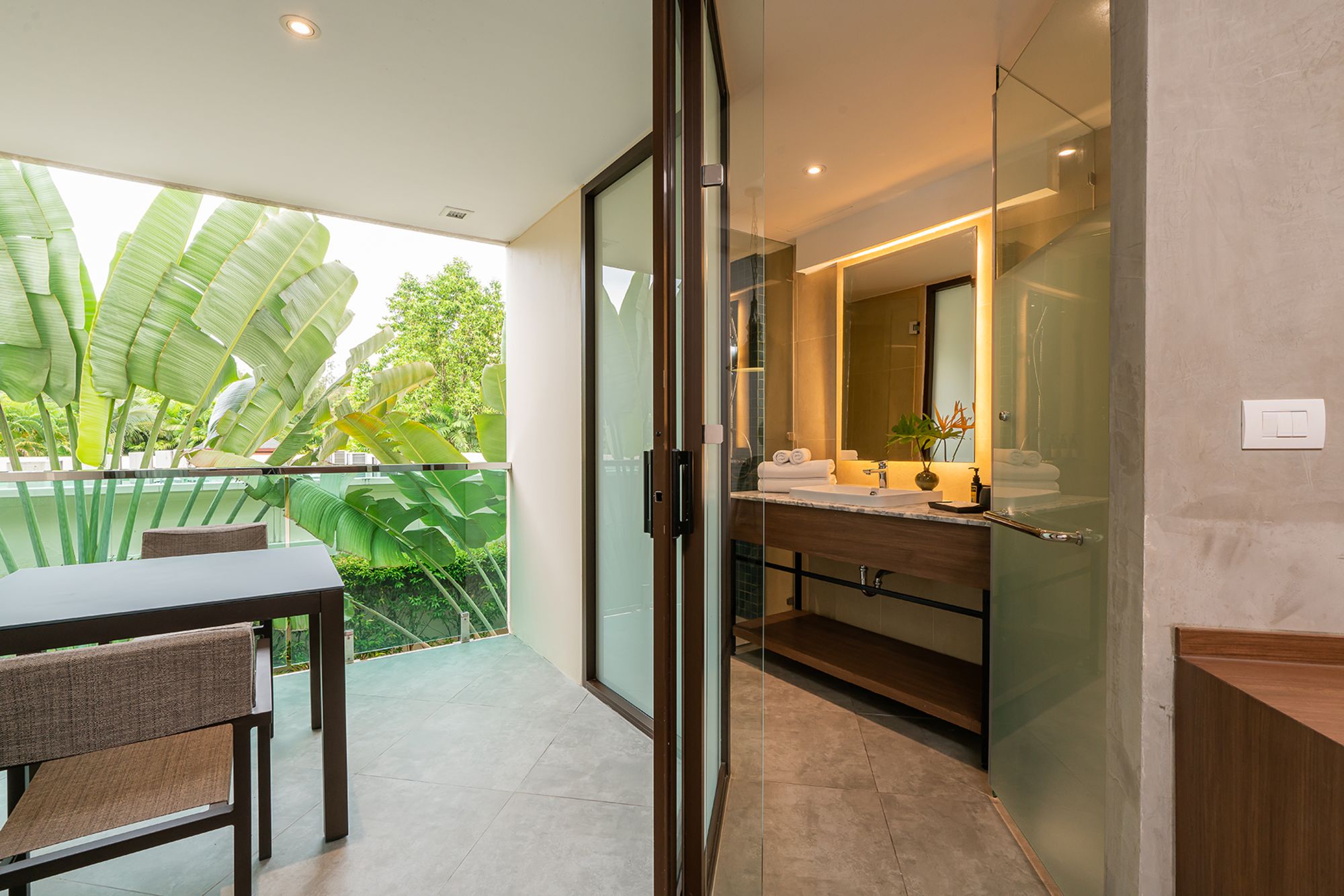 Dewa Phuket Resort & Villas: Deluxe | Balcony