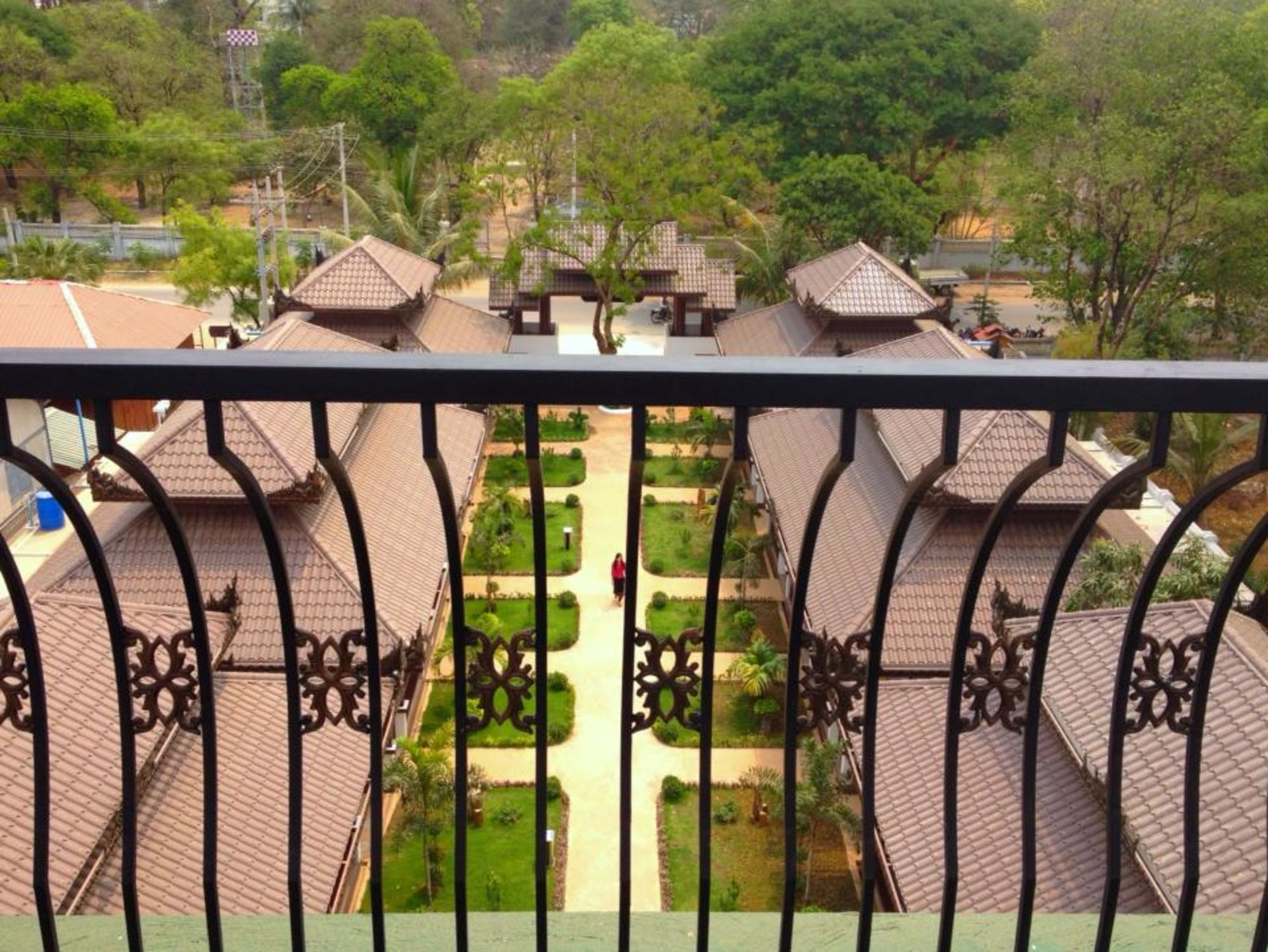 Yadanarpon Dynasty in Mandalay: Deluxe | Balcony