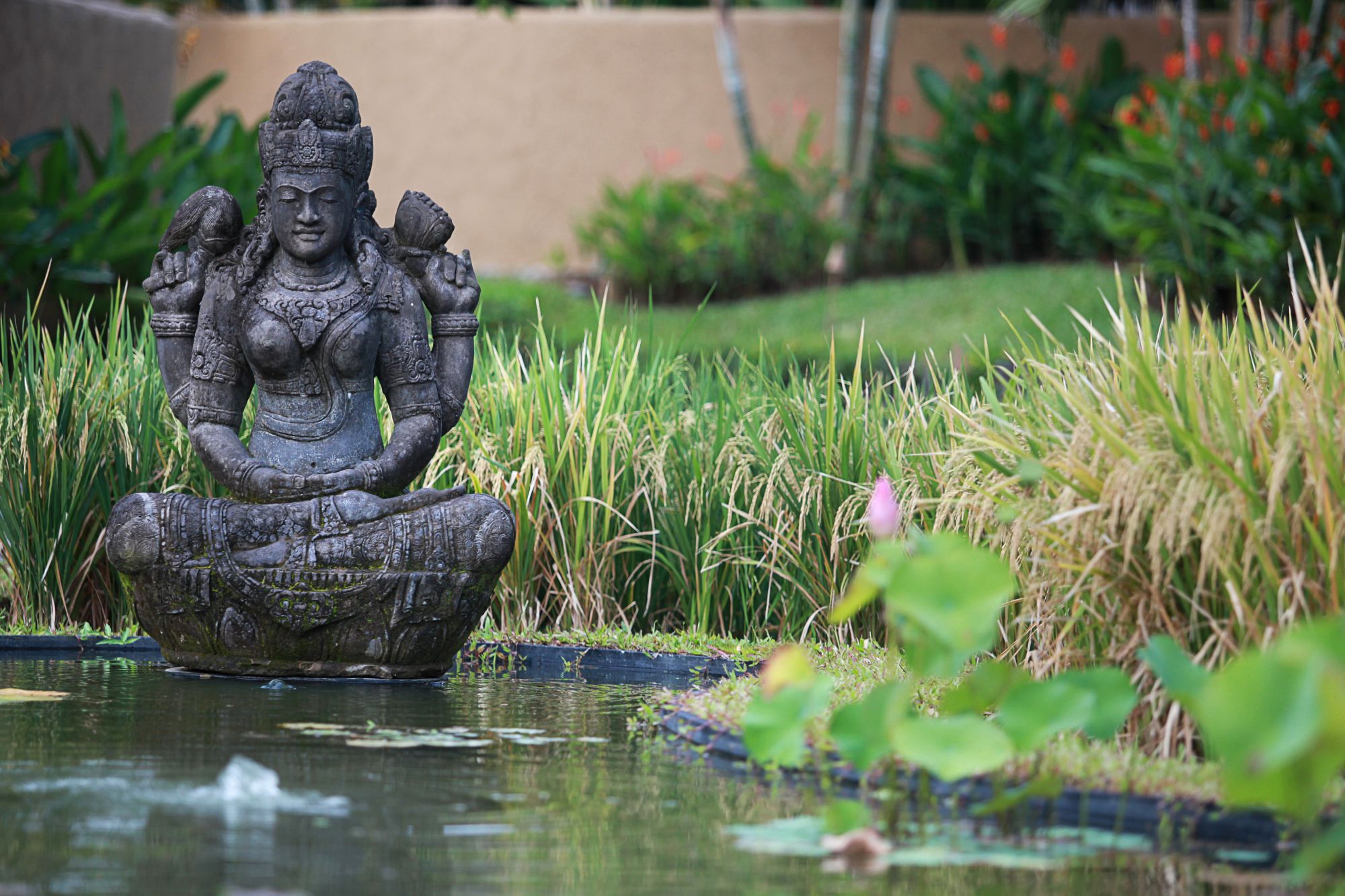 WakaGangga in Südbali: water statue