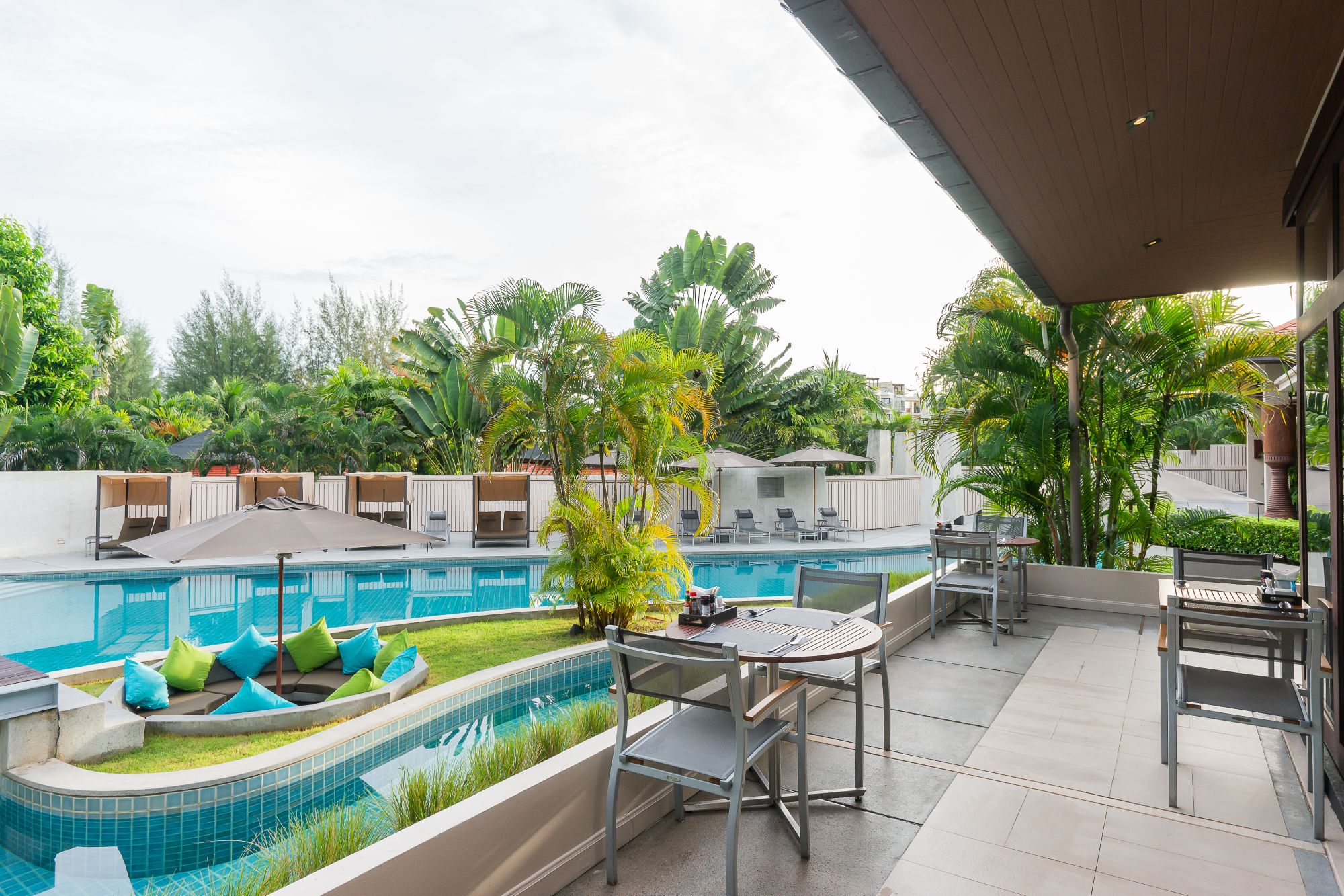 Dewa Phuket Resort & Villas: Terrace Grill