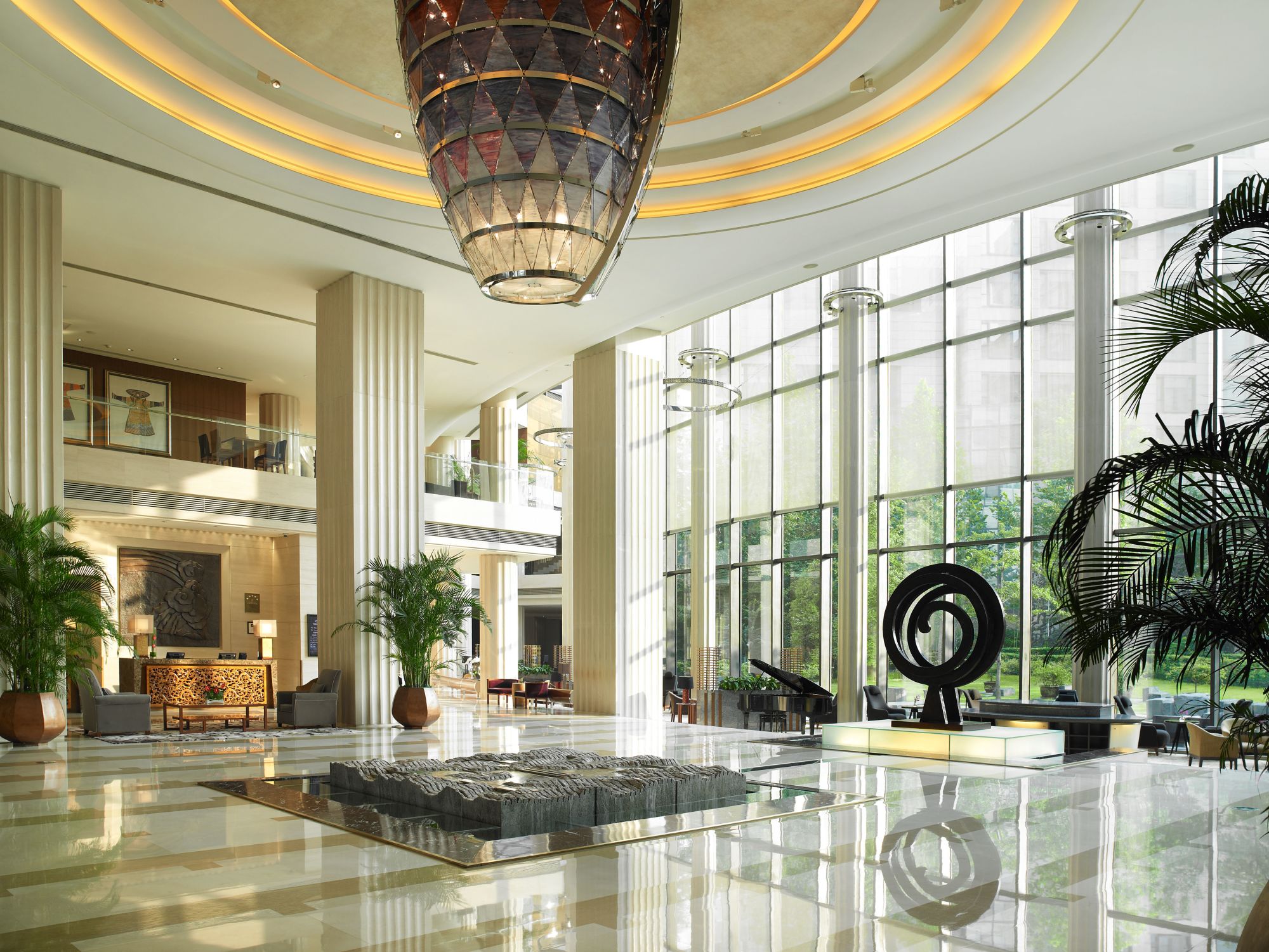 Regent Beijing in Peking: Lobby Lounge