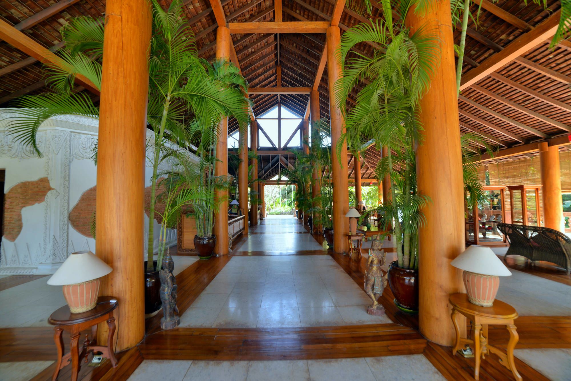 The Hotel @ Tharabar Gate in Bagan: Lobby