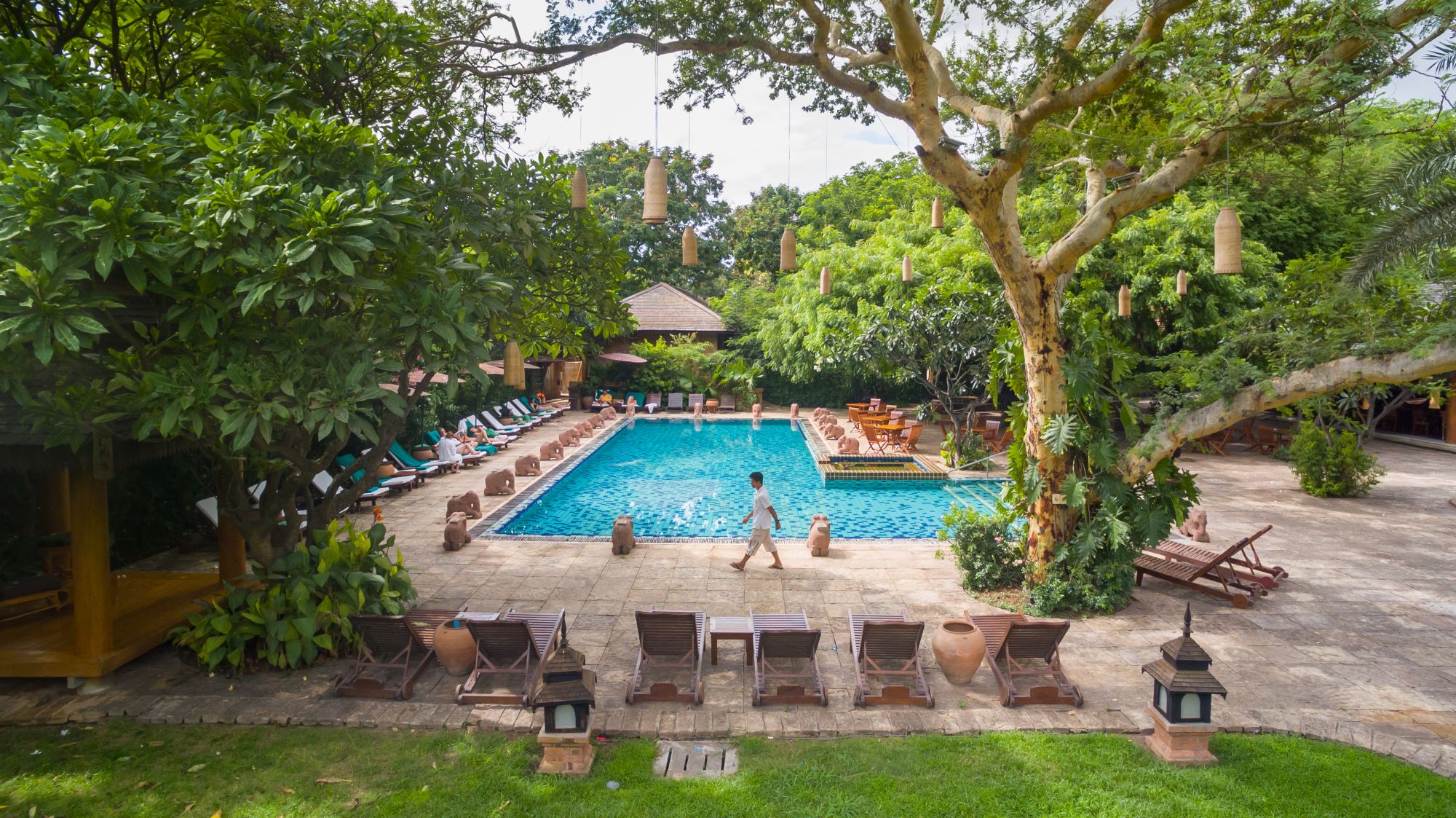 The Hotel @ Tharabar Gate in Bagan: Swimming Pool