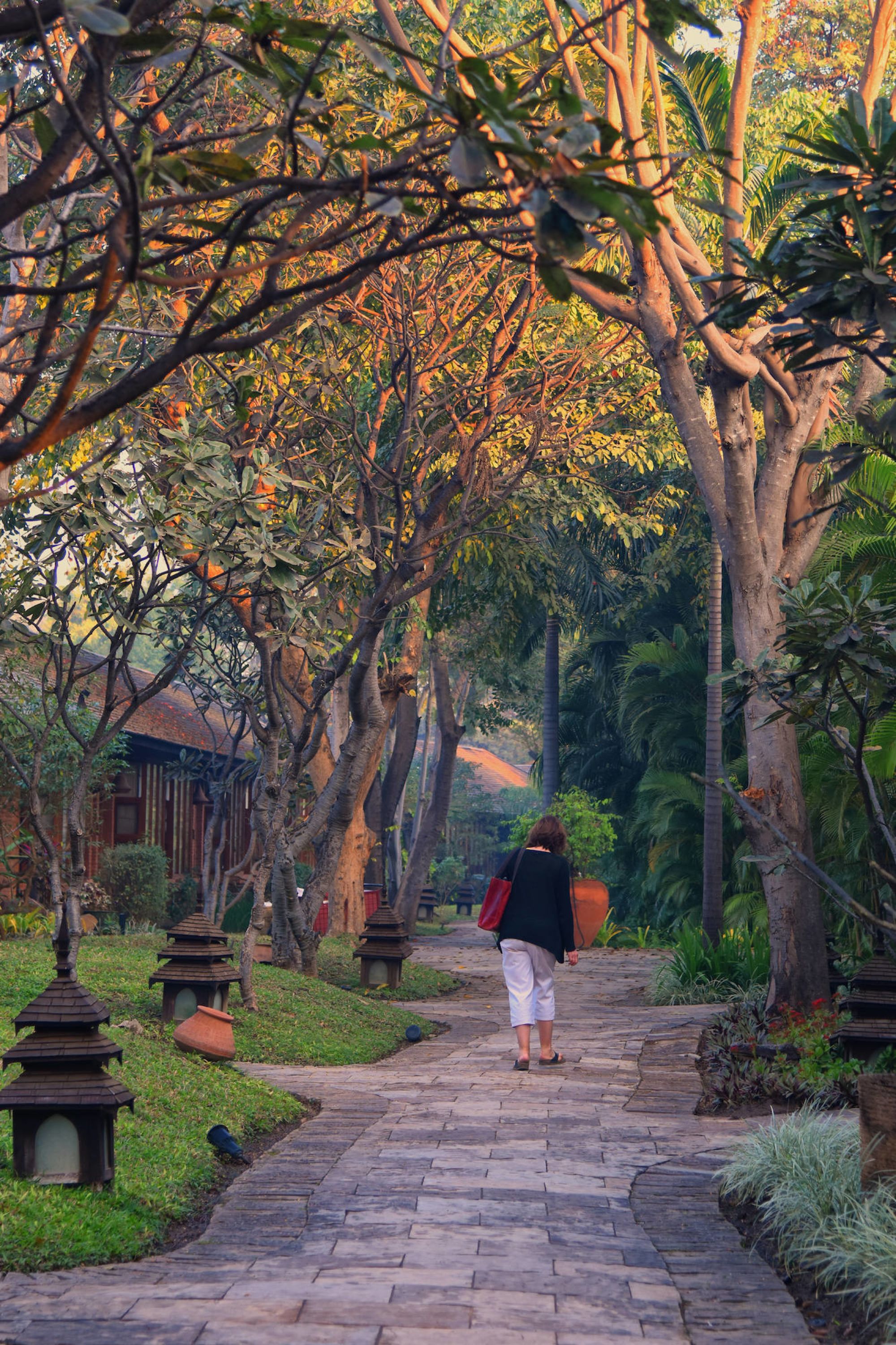 The Hotel @ Tharabar Gate in Bagan: Walkway