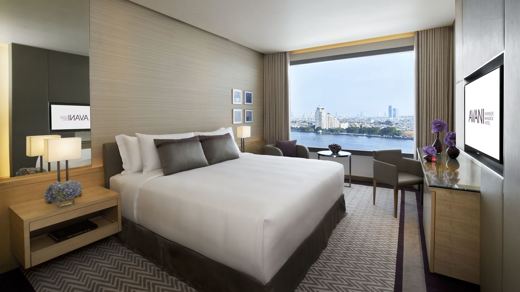 AVANI+ Riverside Bangkok Hotel: River View