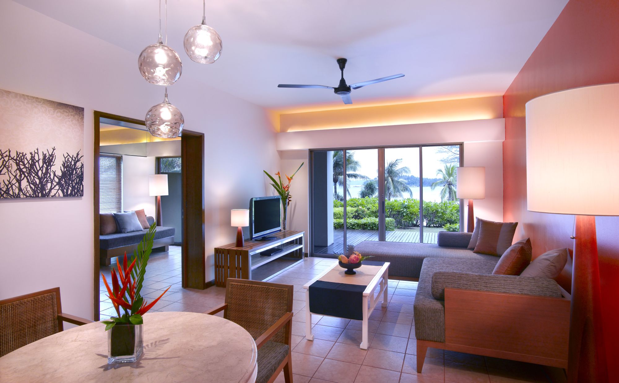 Homm Laguna Bintan: Island Family Suite - 2 Bedroom | Living Room