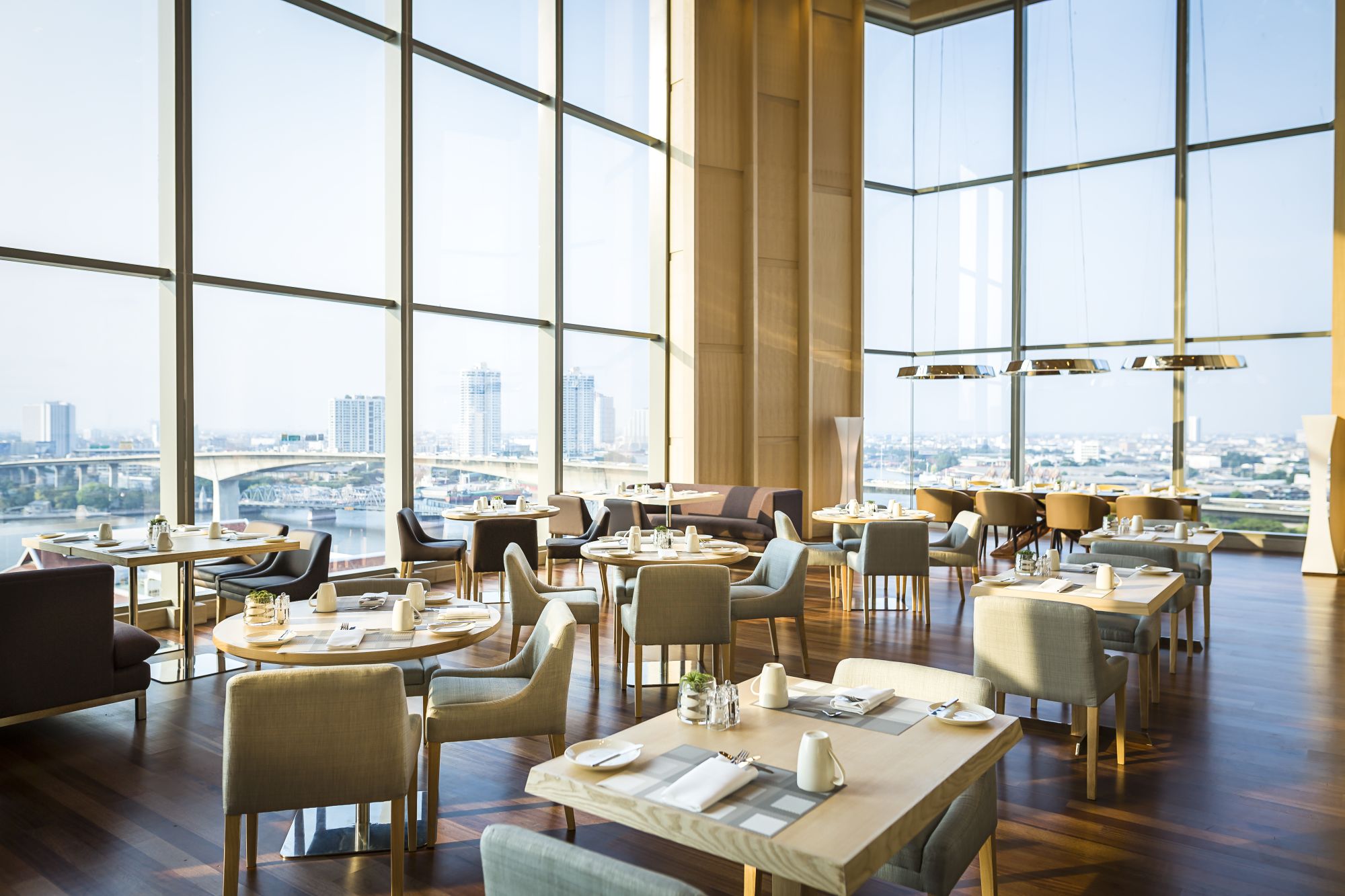 AVANI+ Riverside Bangkok Hotel: Skyline