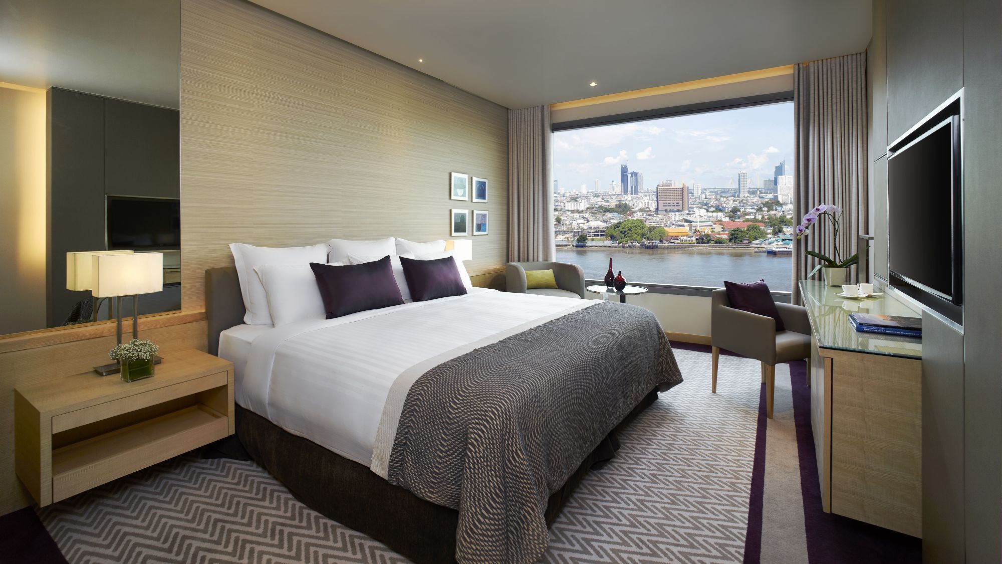 AVANI+ Riverside Bangkok Hotel: River View