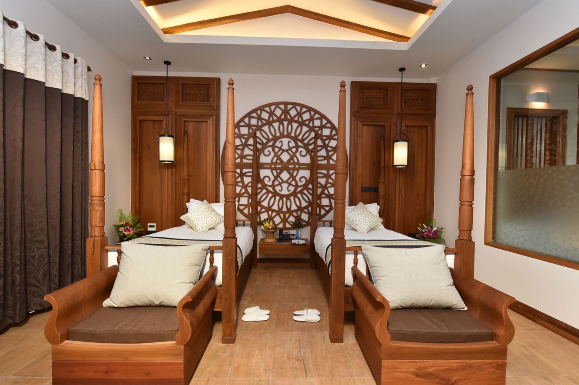 Rupar Mandalar in Mandalay: Premier Suite | Bedroom