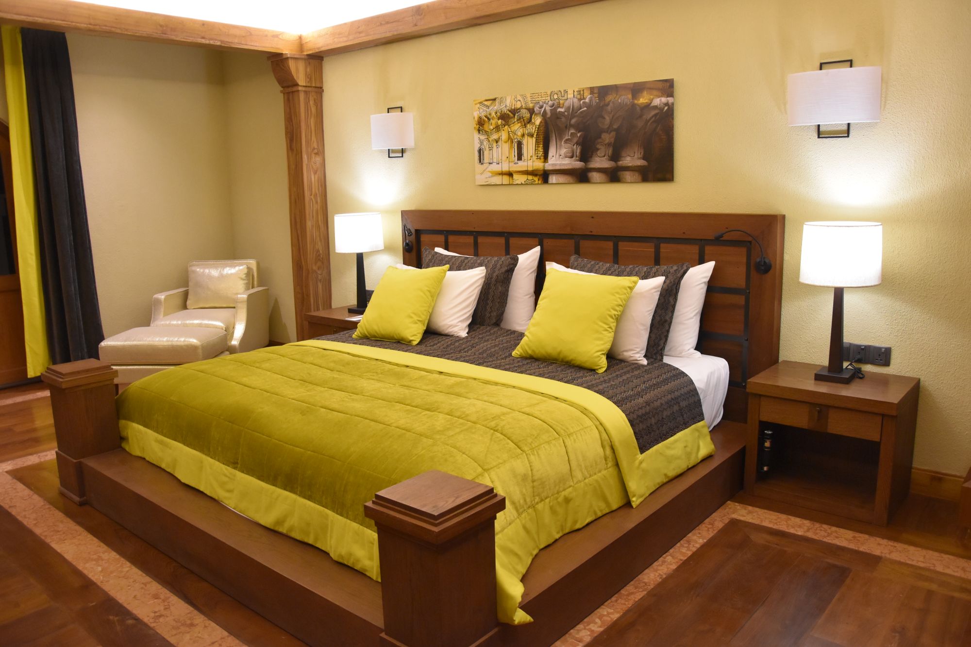 Sanctum Inle Resort in Inle Lake: Deluxe yellow