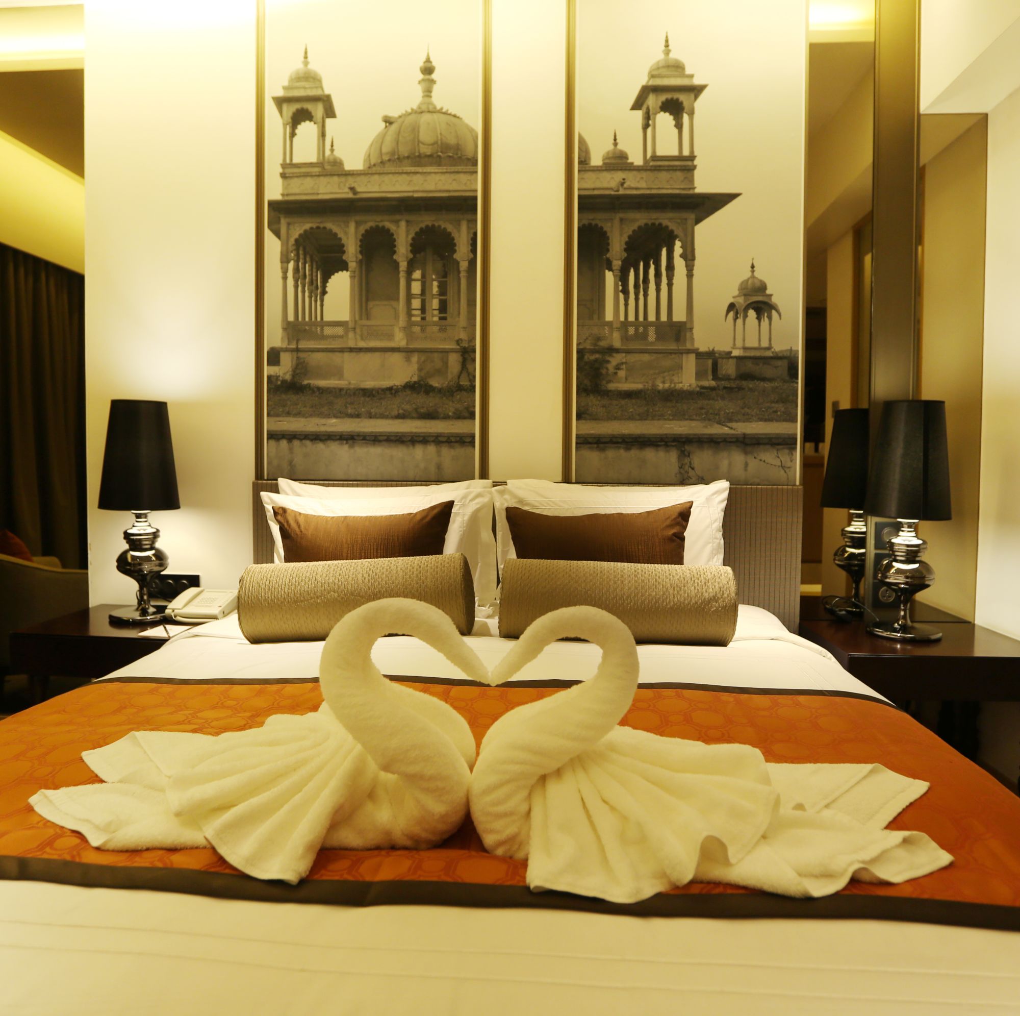 Pride Plaza Hotel Aerocity in Delhi: room: