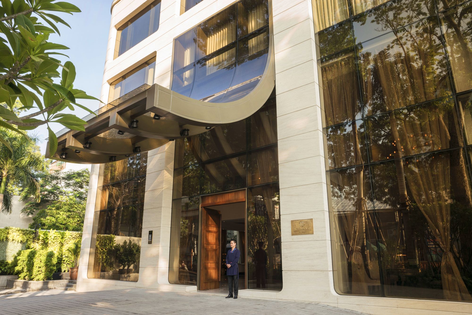 Hôtel des Arts Saigon:  Entrance