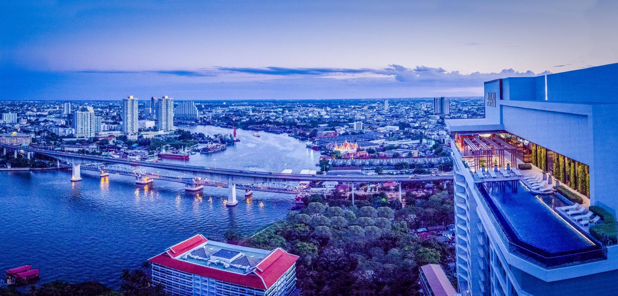 AVANI+ Riverside Bangkok Hotel: location