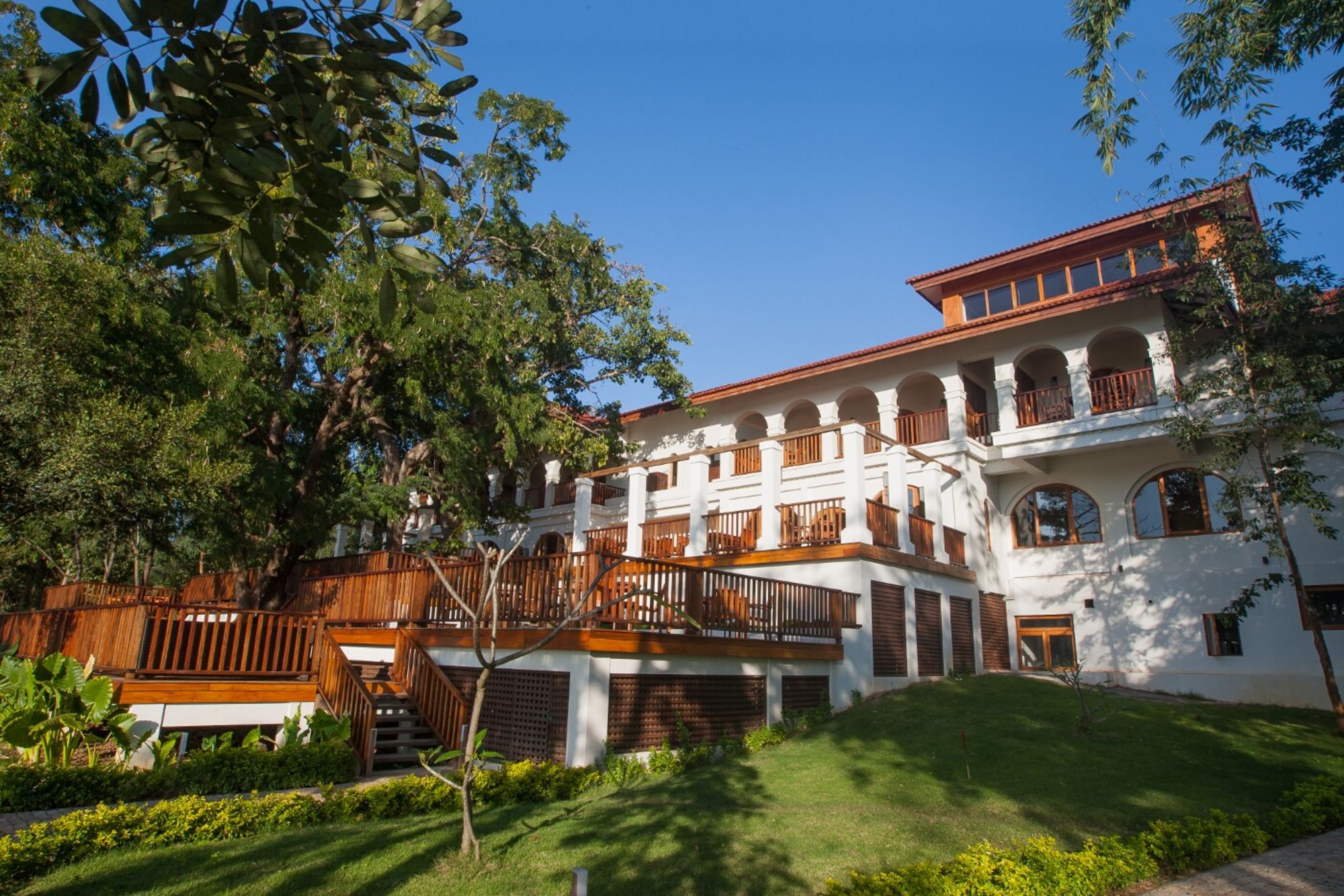 Sanctum Inle Resort in Inle Lake: back of restaurant