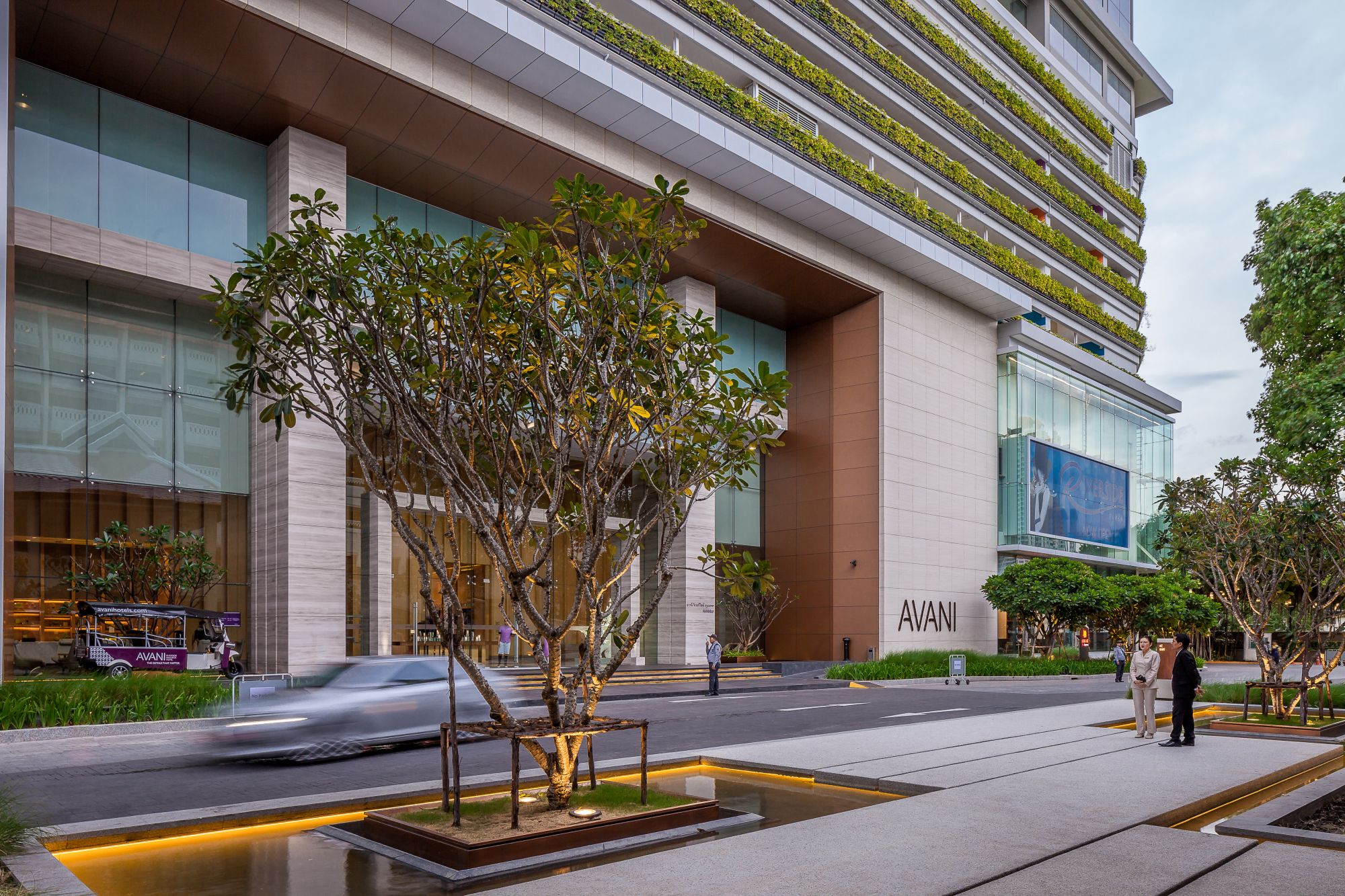 AVANI+ Riverside Bangkok Hotel: Exterior