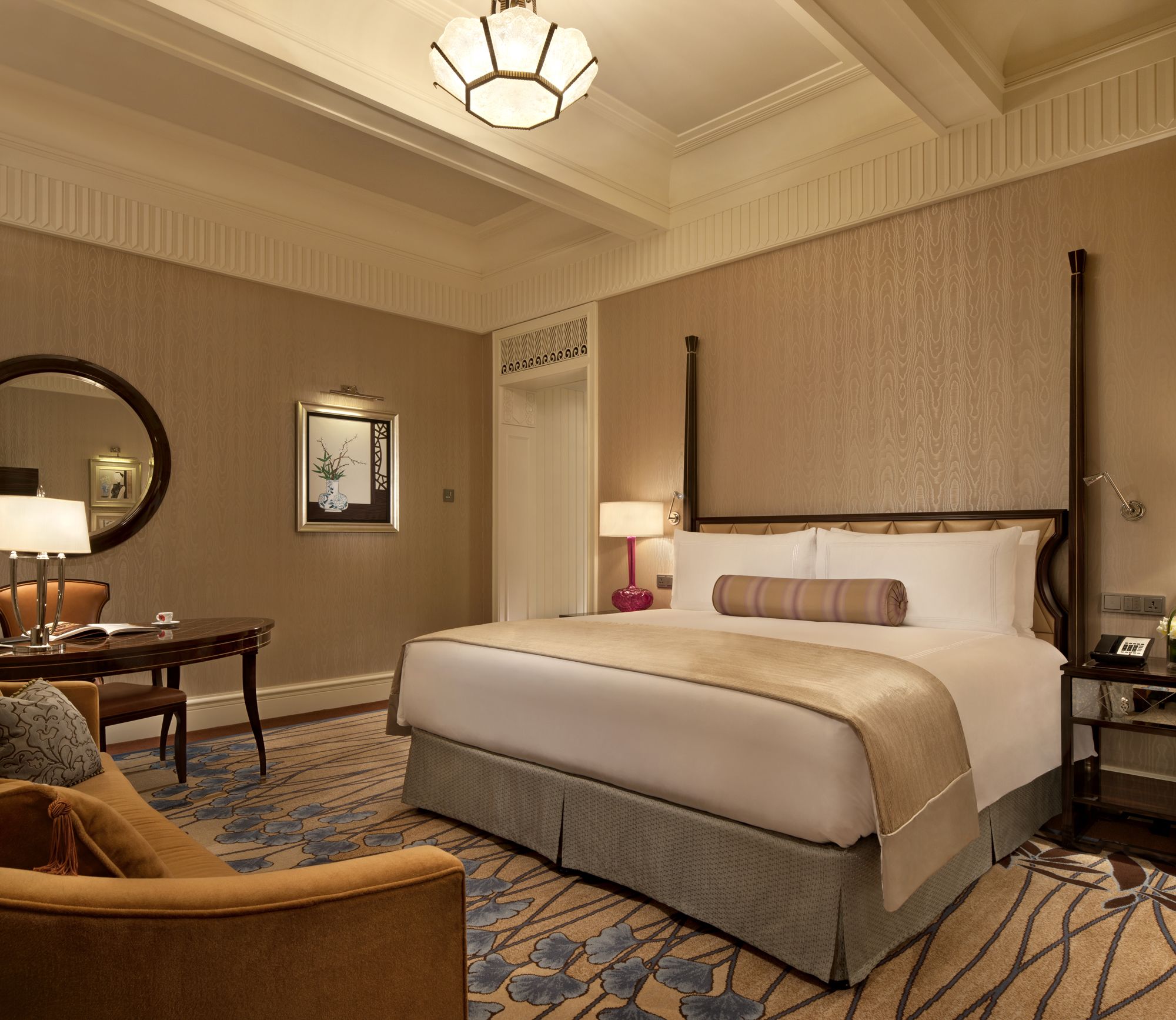 Fairmont Peace in Shanghai:  Deluxe
