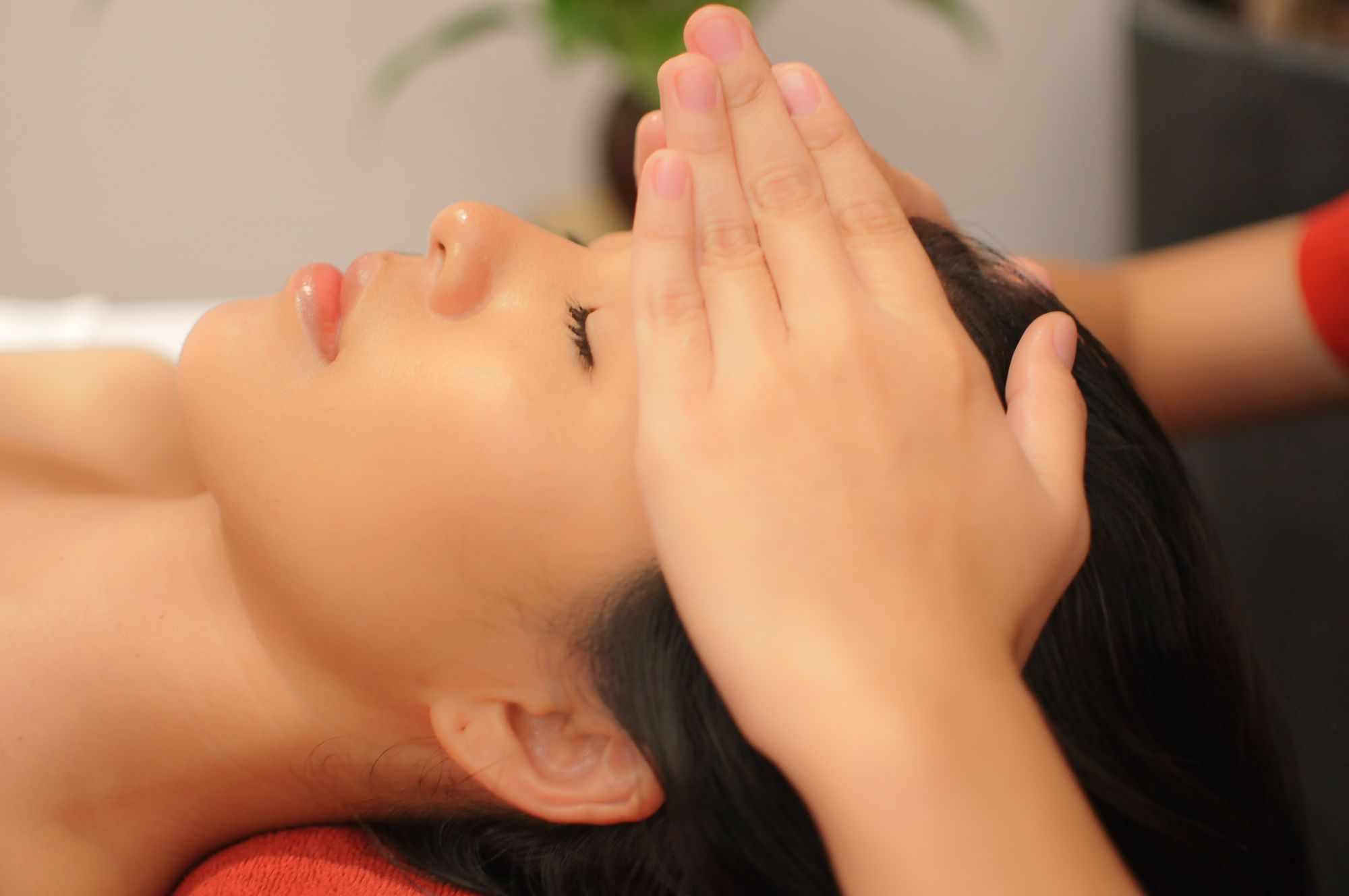 La Rose Suites in Phnom Penh: Spa