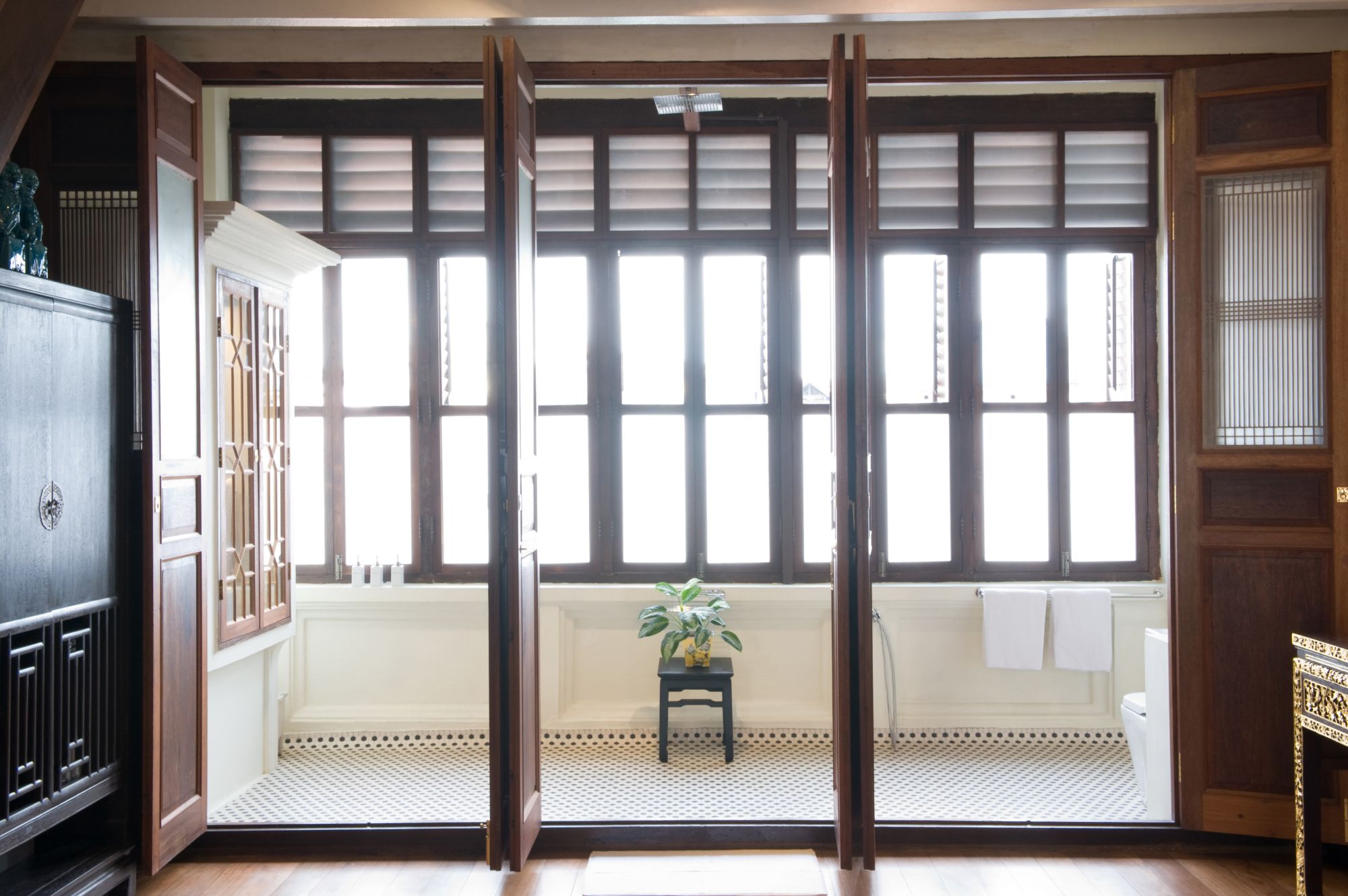 Seven Terraces in Penang: All Room Types | Bathroom