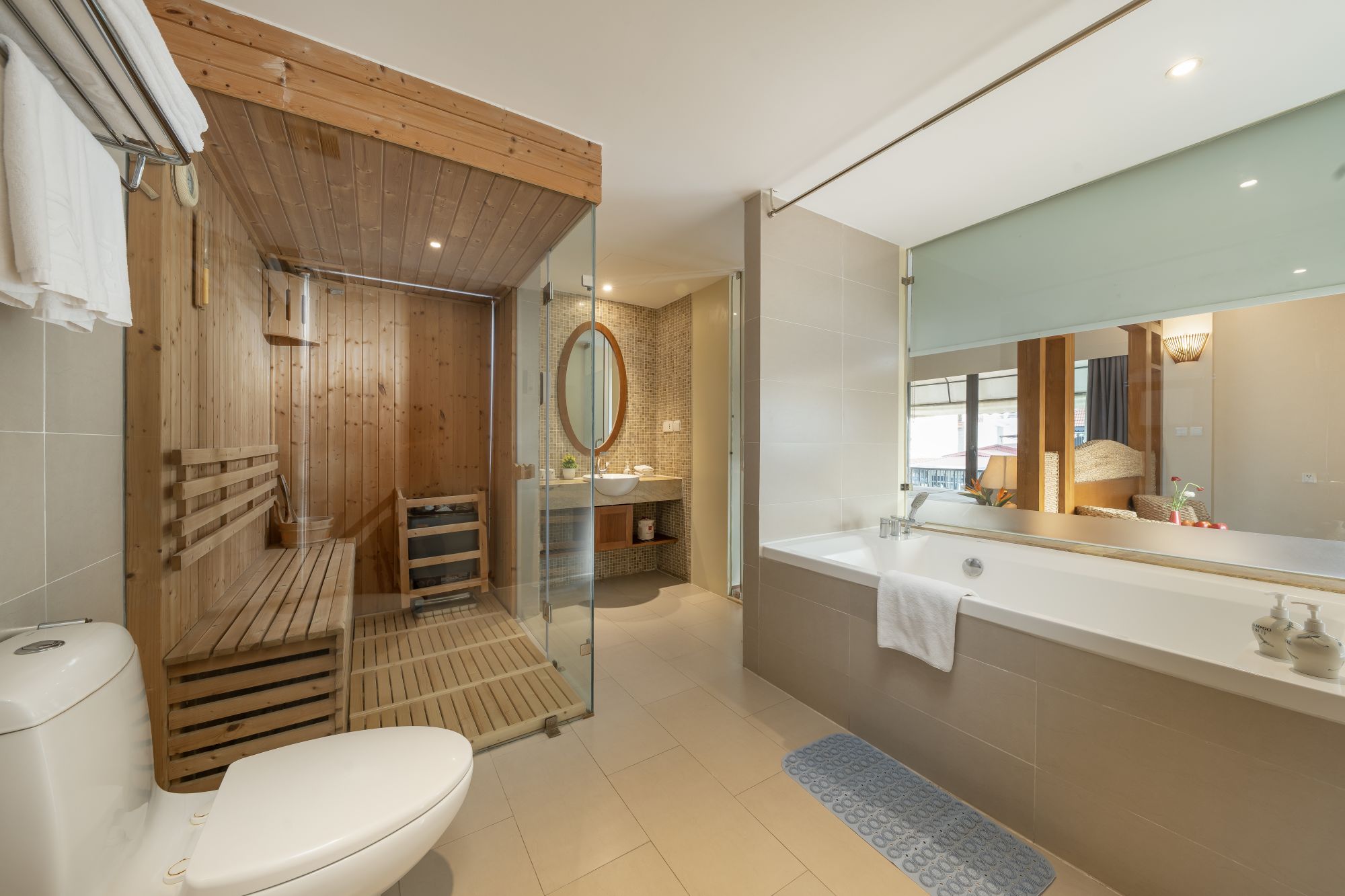 MK Premier Boutique Hotel à Hanoi: MK Suite | bathroom