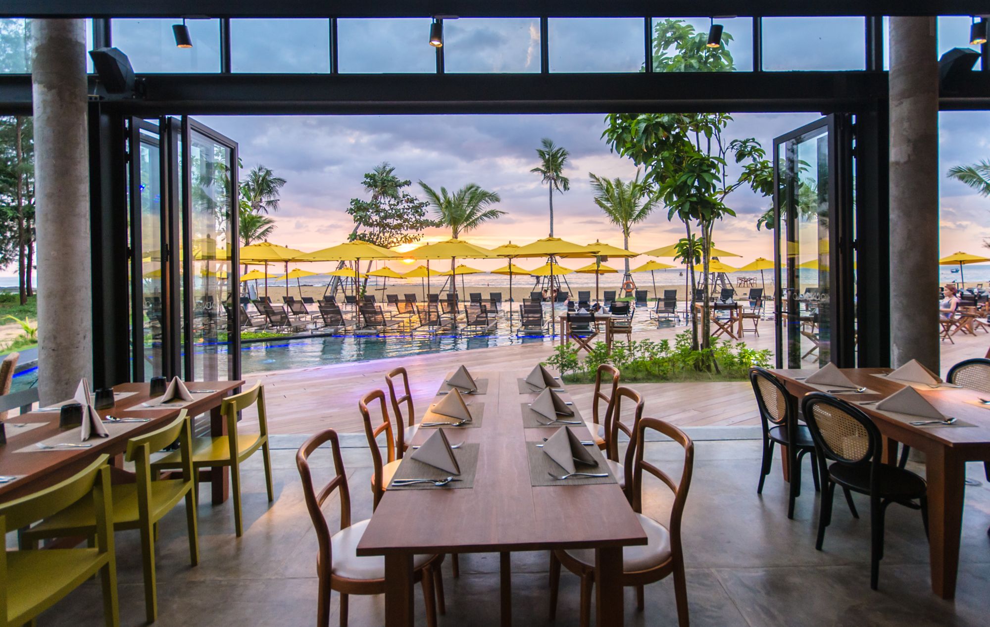 La Vela Khao Lak: Kokulo Beach Club