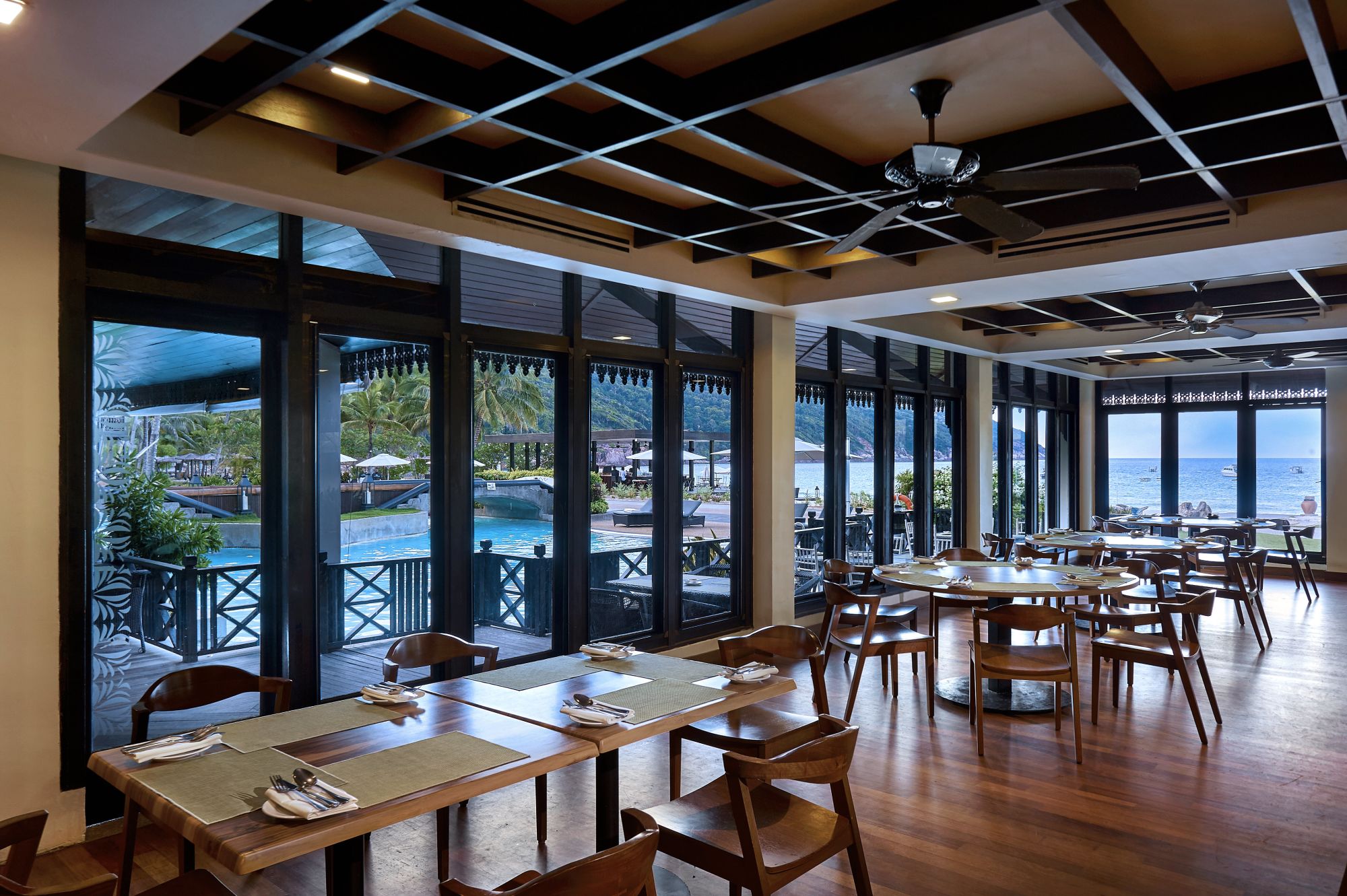 The Taaras Beach & Spa Resort à Redang: Asean All Day Dining