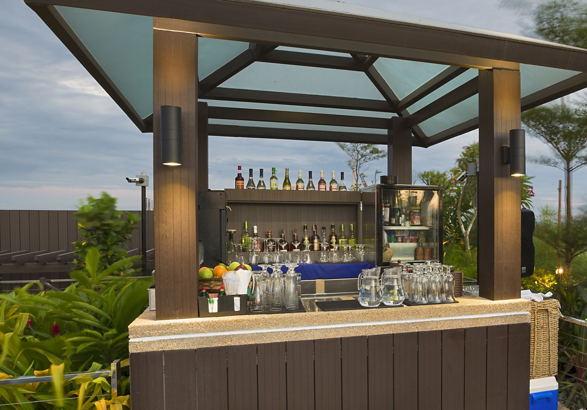 Belmont in Manila: Rooftop 11 Zabana Bar