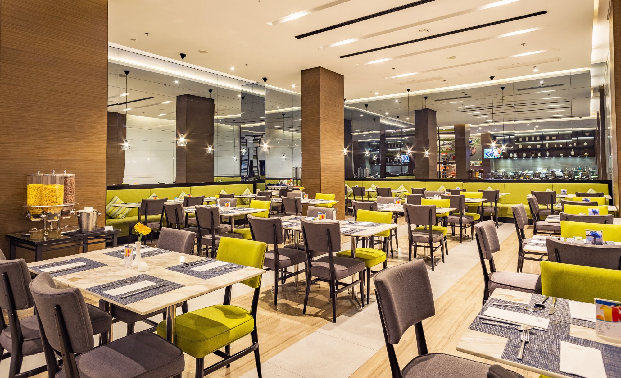 Belmont in Manila: Cafe Belmont