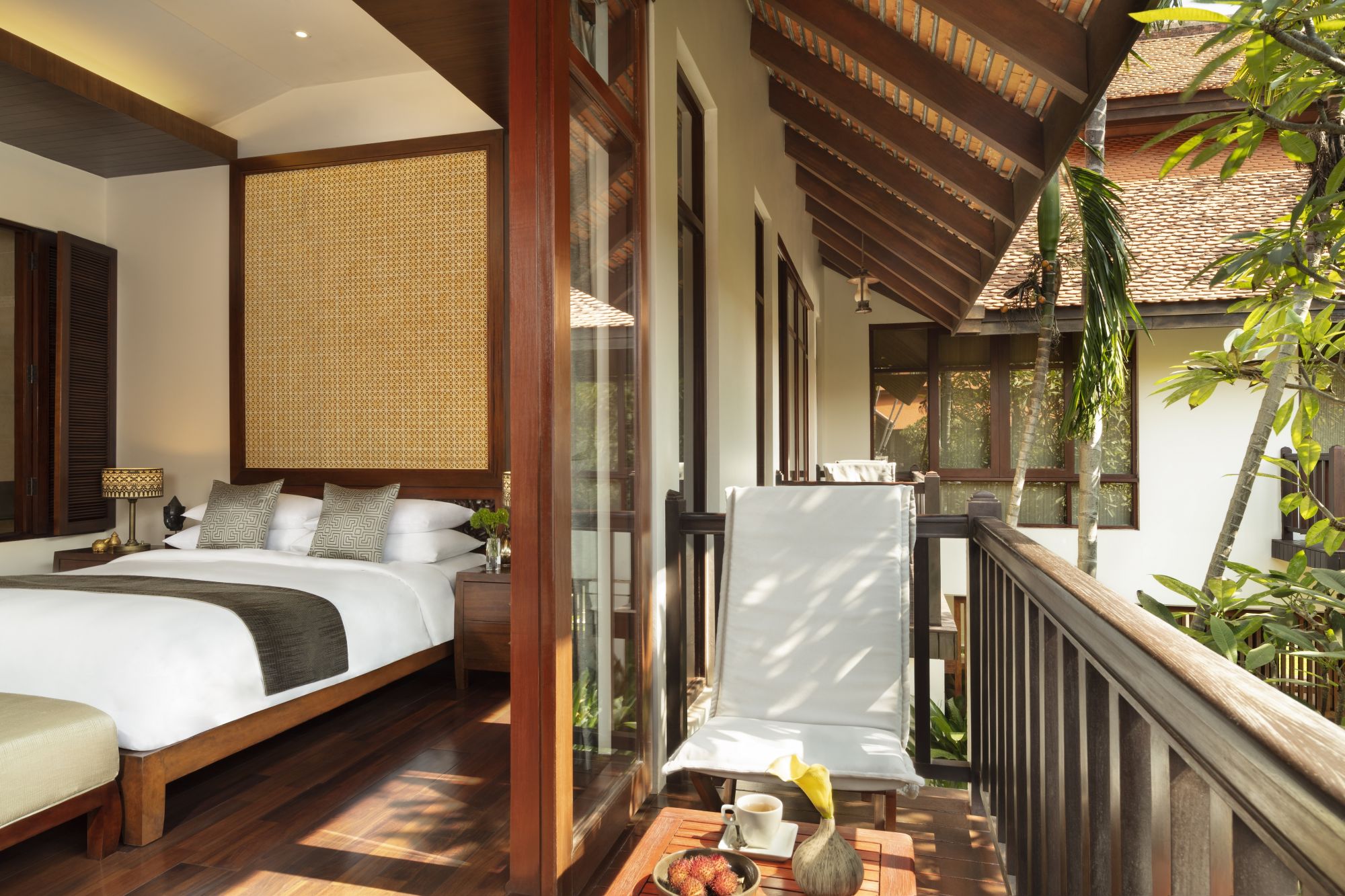 Anantara Angkor Resort in Siem Reap: Premier Suite