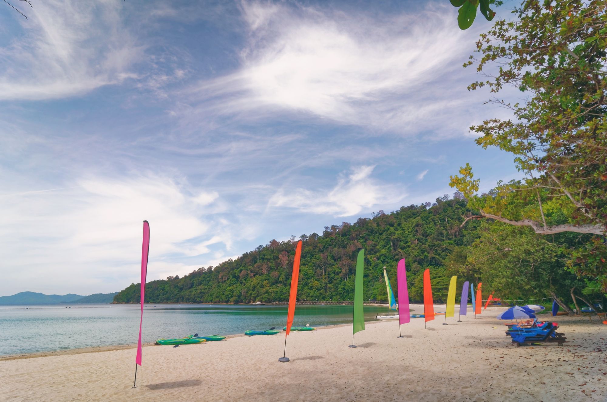 Bungaraya Island Resort in Kota Kinabalu: Beach