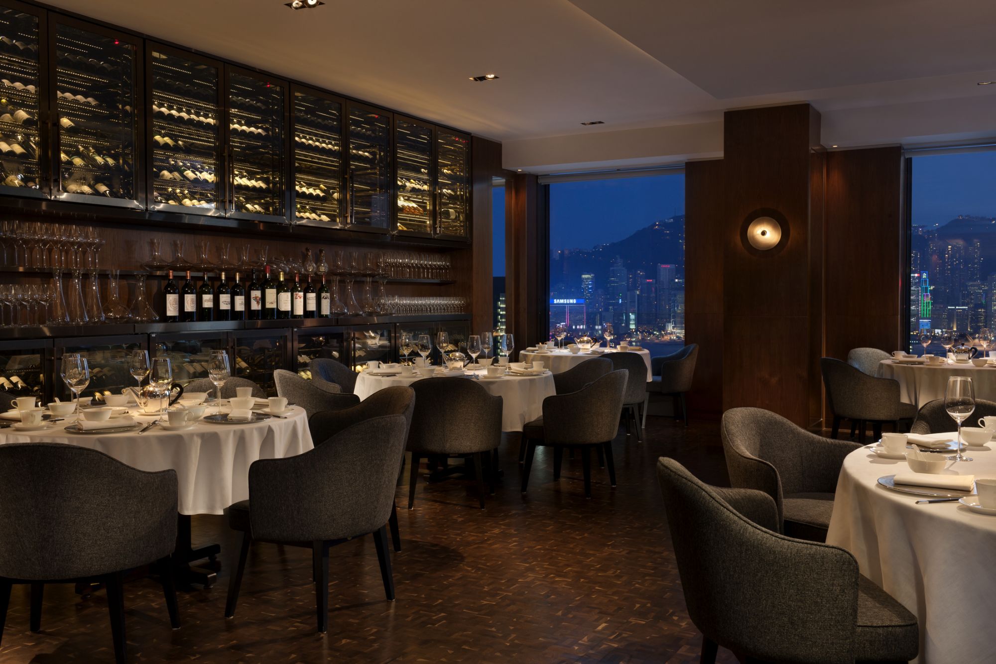 Hotel ICON à Hong Kong: Above & Beyond Dining Area