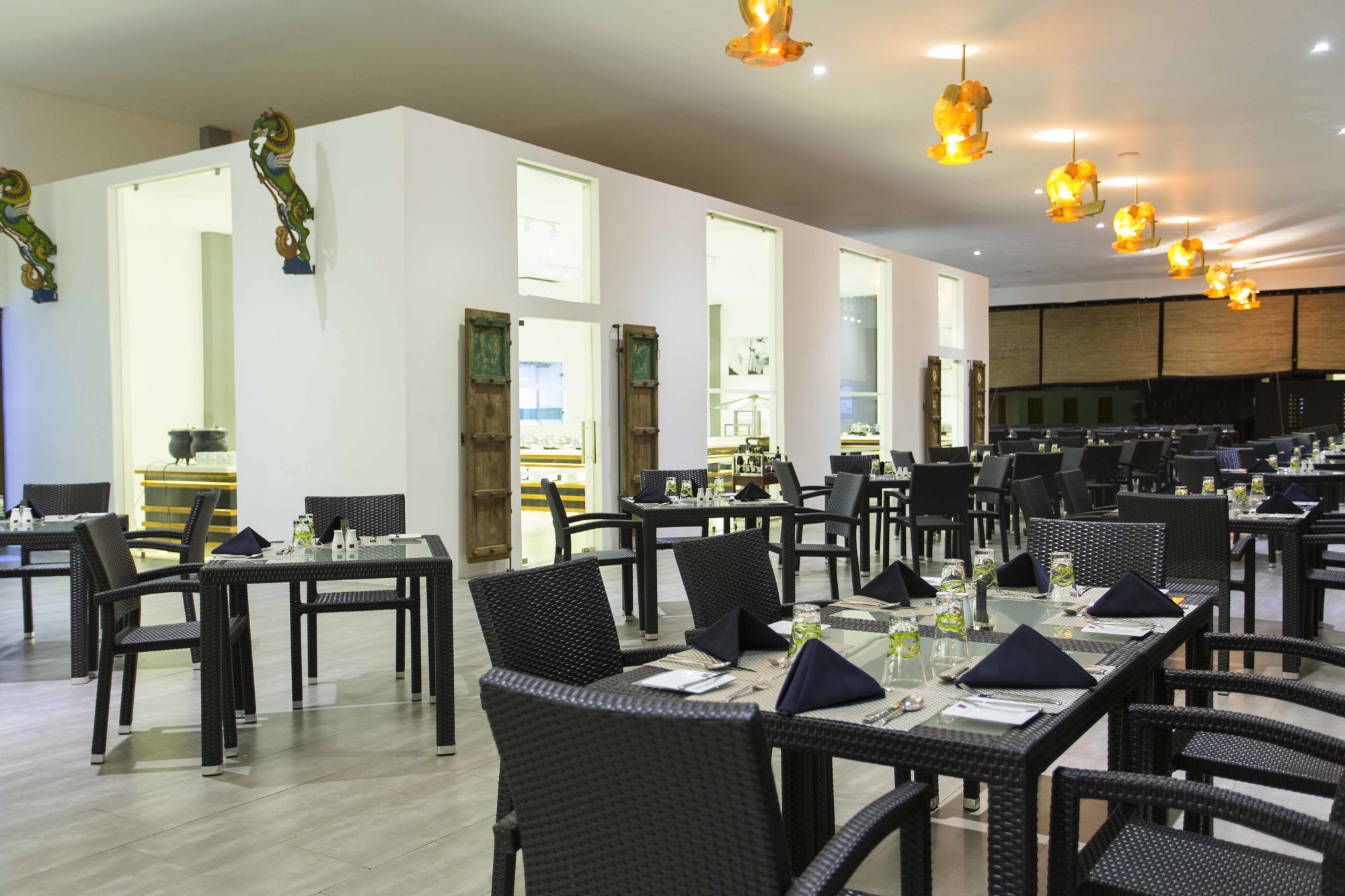 Aliya Resort & Spa à Sigiriya: Main Restaurant