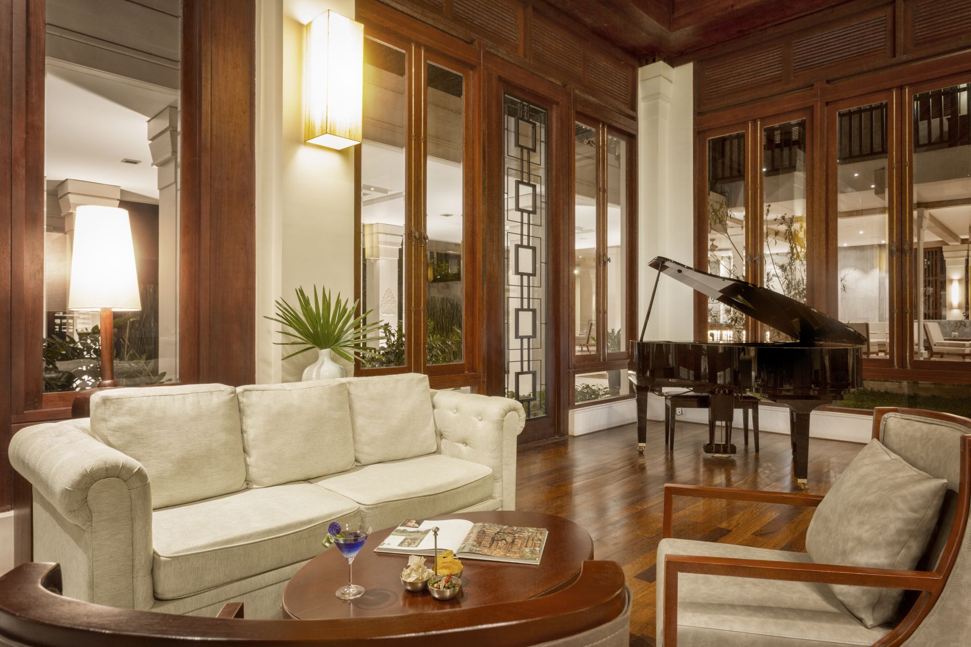 Anantara Angkor Resort in Siem Reap: Chi Lounge Area