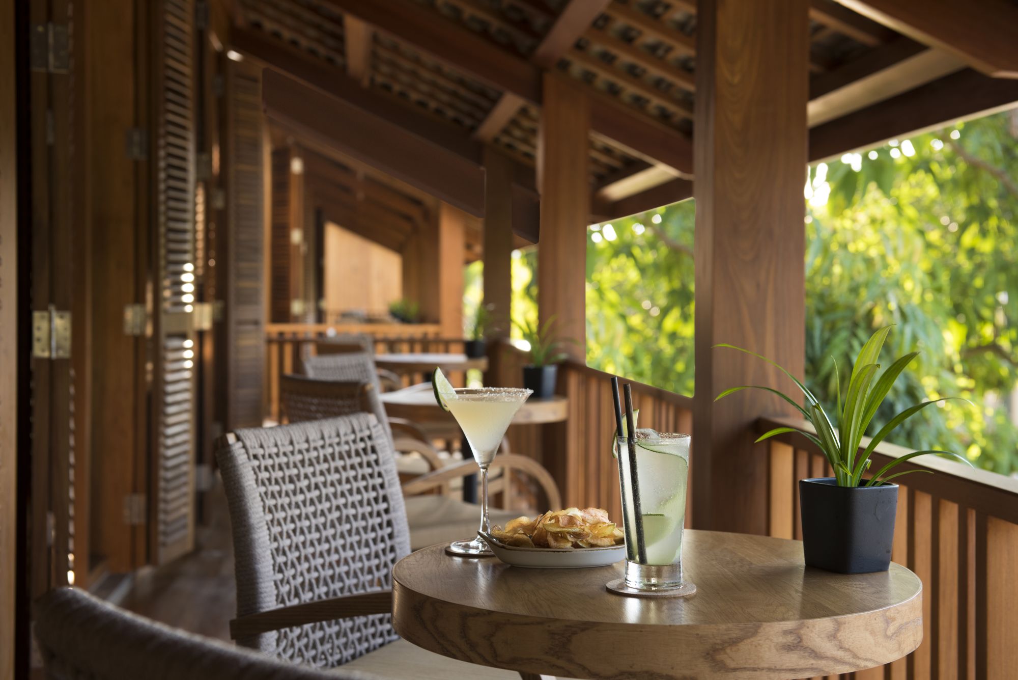 AVANI+ Luang Prabang: Bistro and Bar