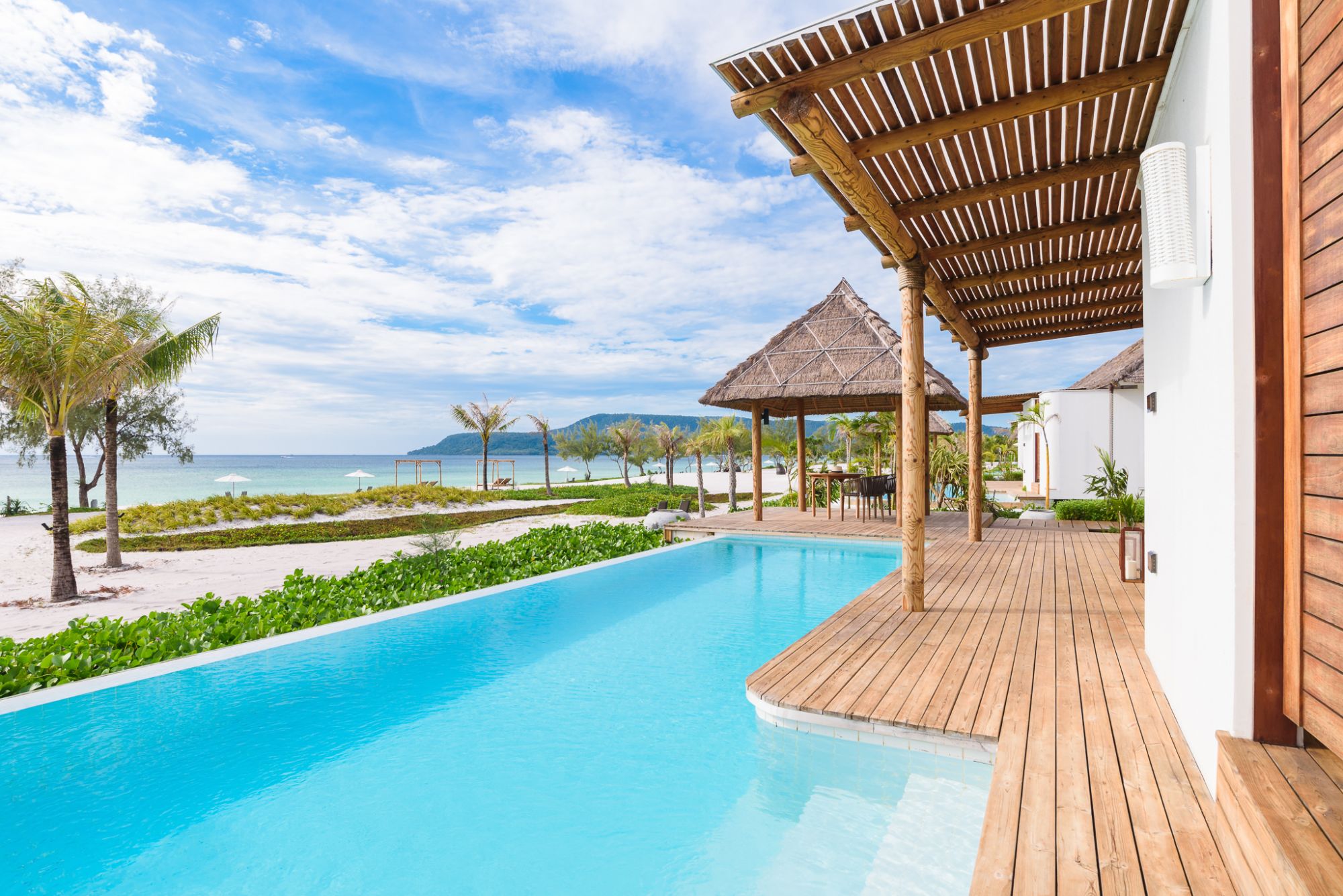 The Royal Sands Koh Rong: Beachfront Pool Villa