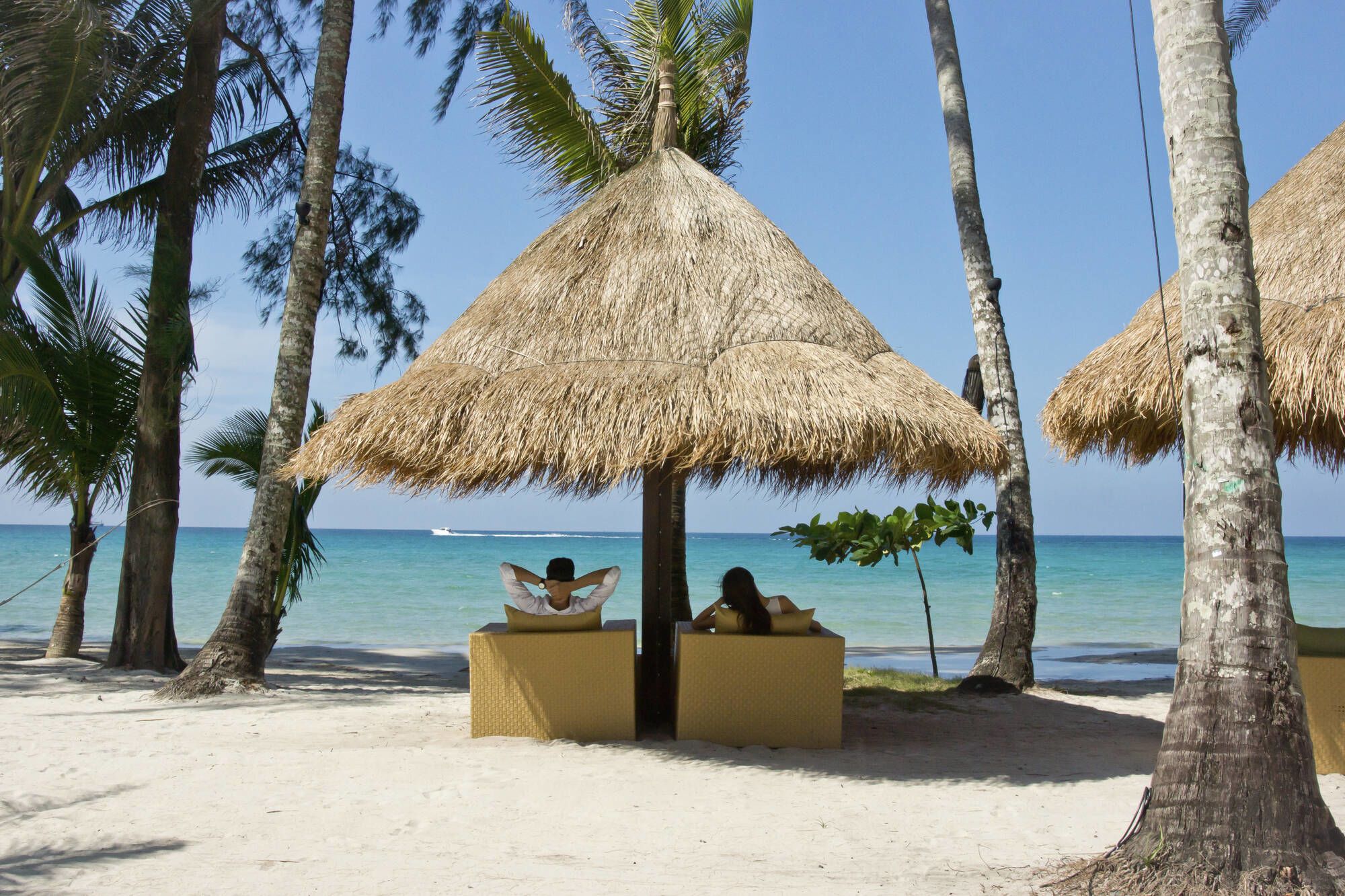 High Season Pool Villa & Spa in Ko Kood: Beach