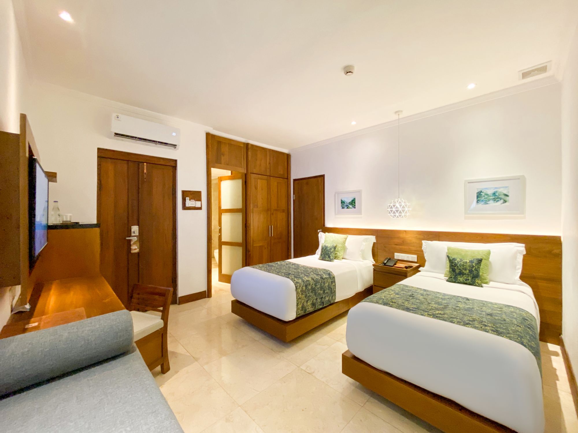 Candi Beach Resort & Spa in Ostbali:  Deluxe Garden Bungalow