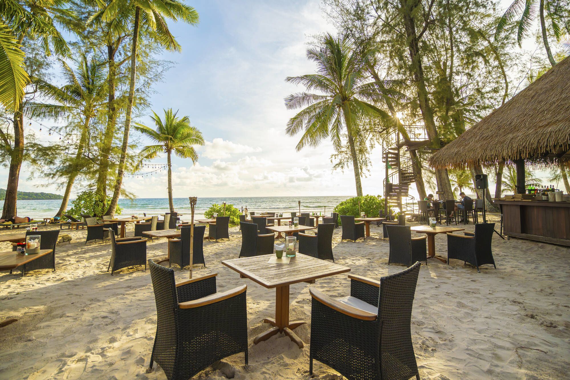 High Season Pool Villa & Spa in Ko Kood: Season Bar