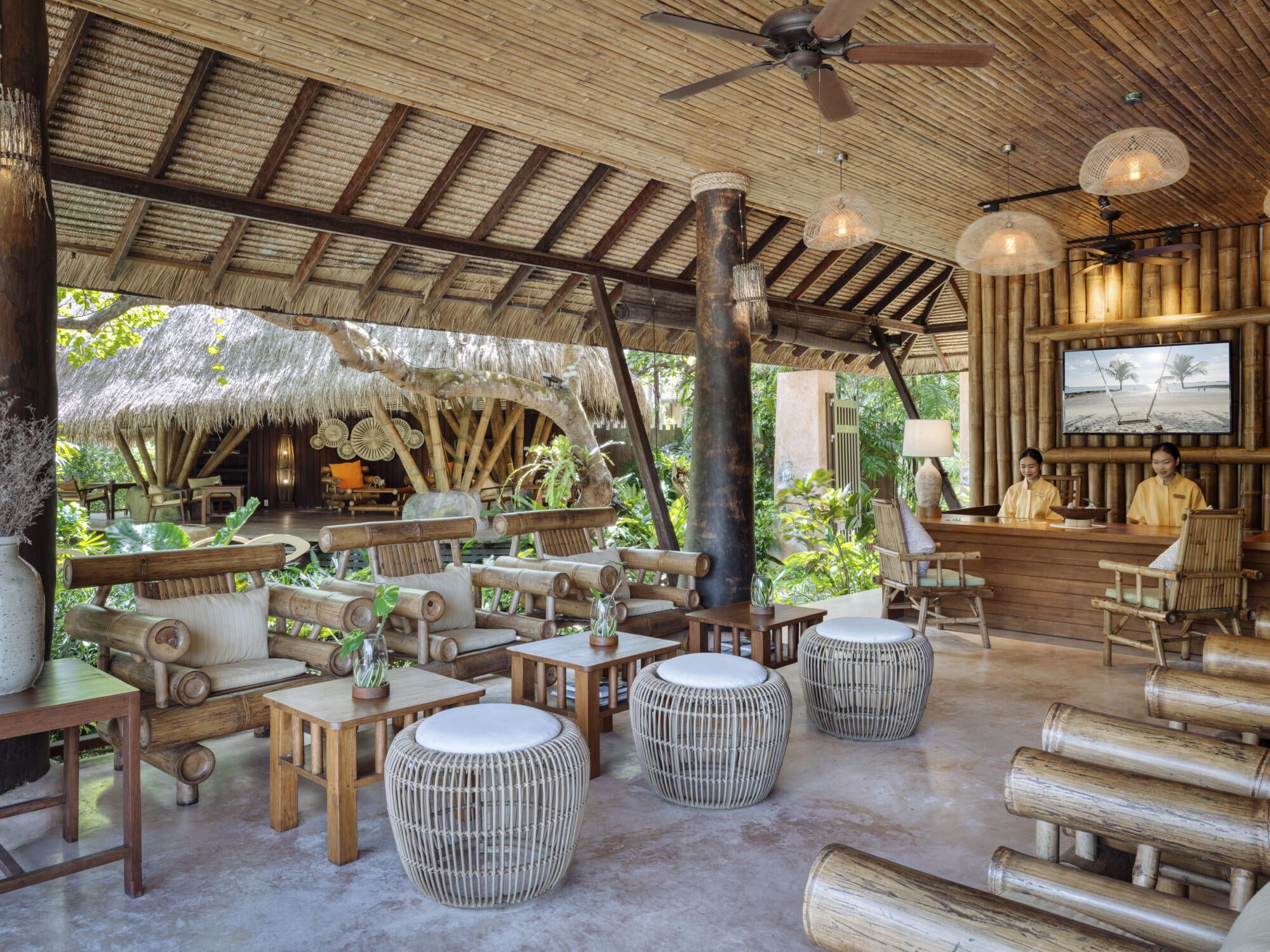 High Season Pool Villa & Spa in Ko Kood: Check-in Area