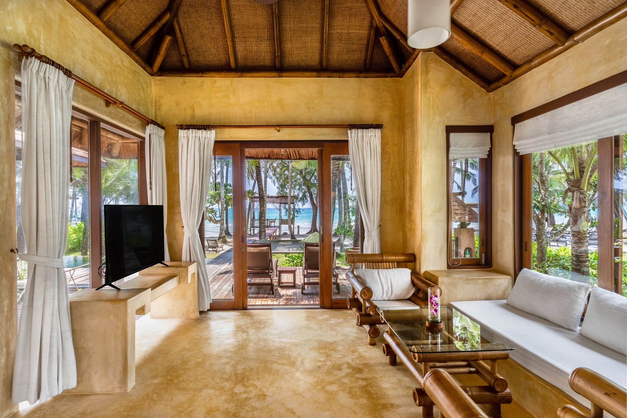 High Season Pool Villa & Spa in Ko Kood: Beachfront Suite Pool Villa
