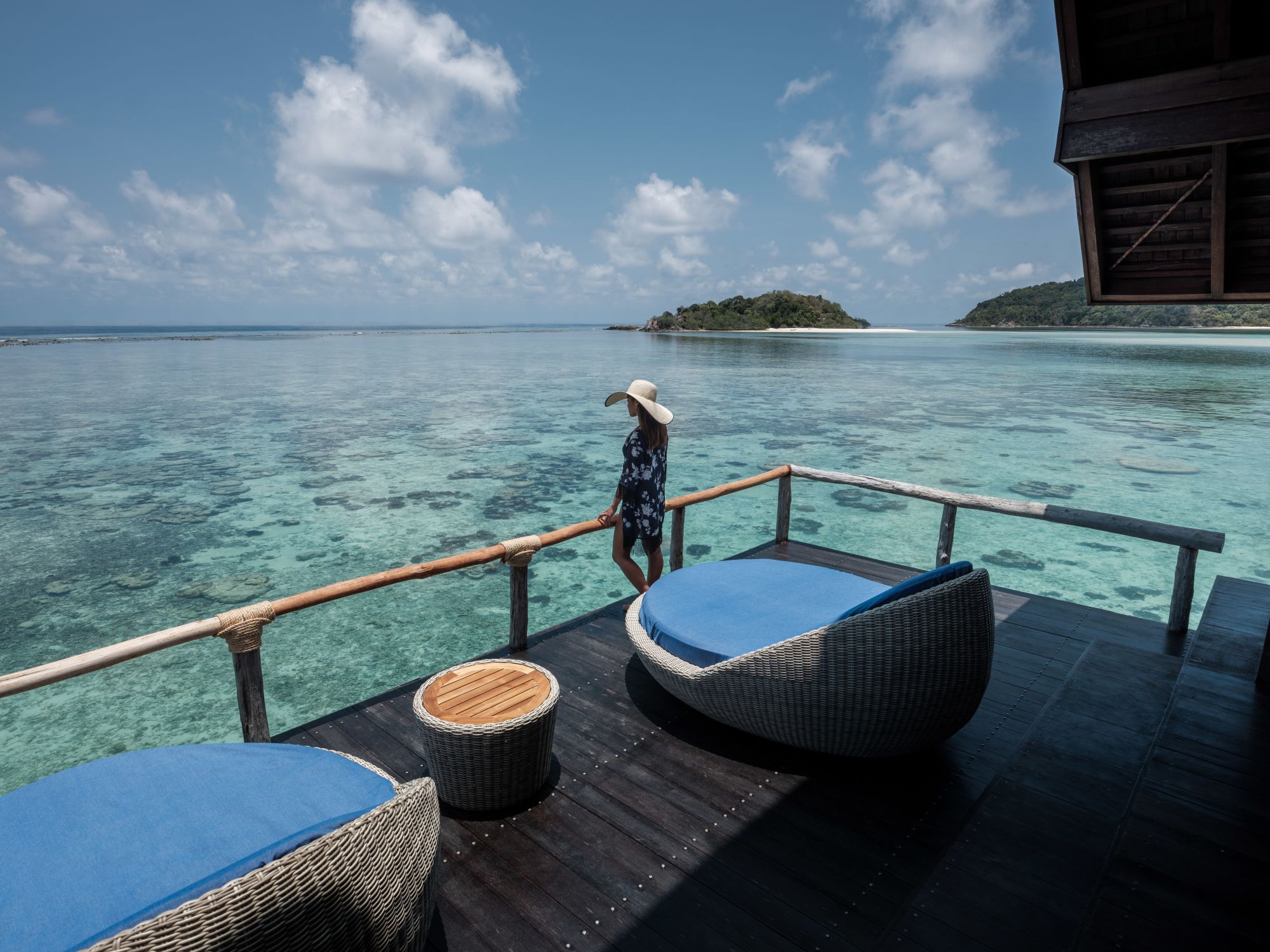 Bawah Reserve: Overwater Bungalow | enjoying seaview