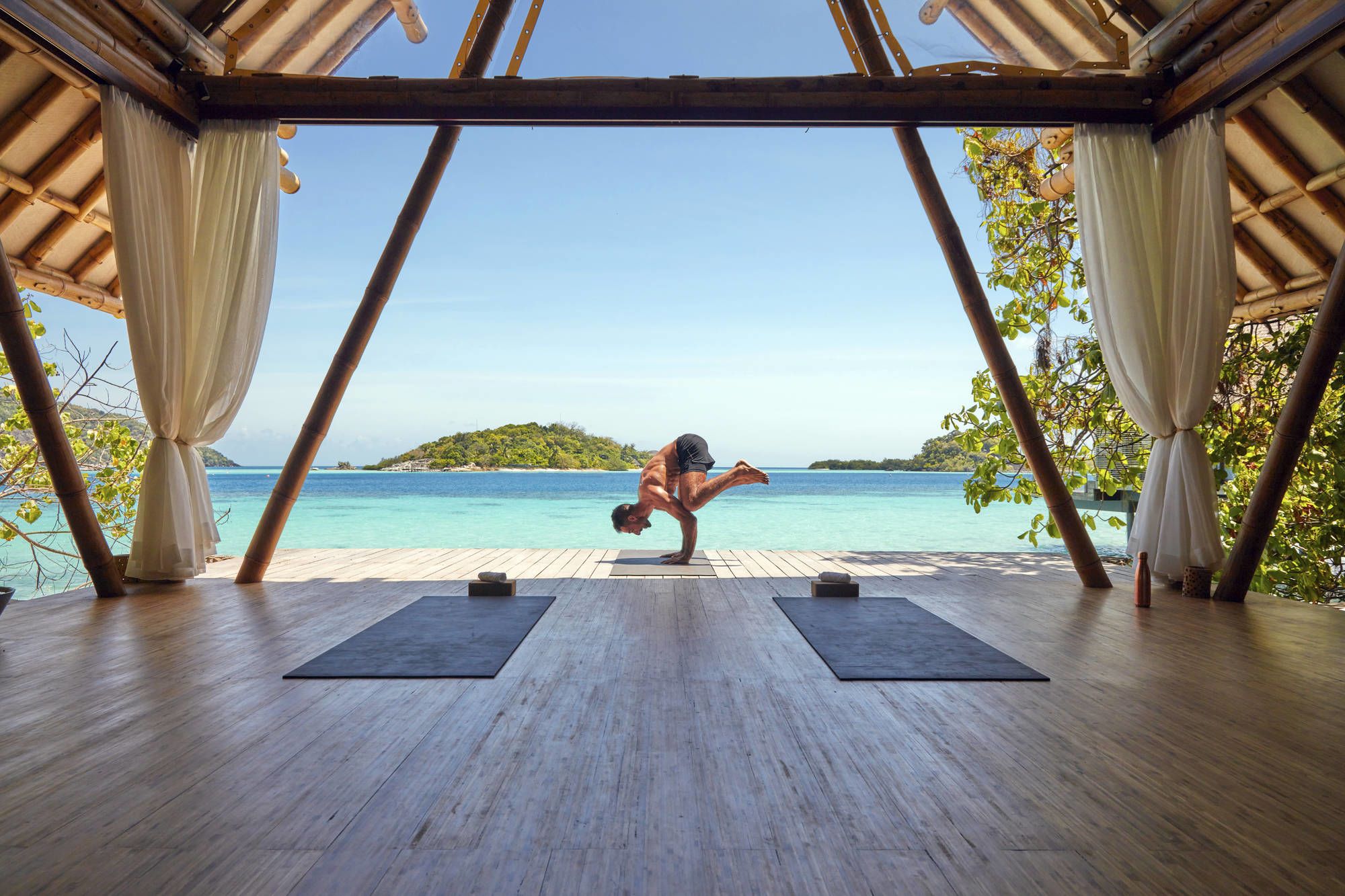 Bawah Reserve: Aura wellbeing yoga