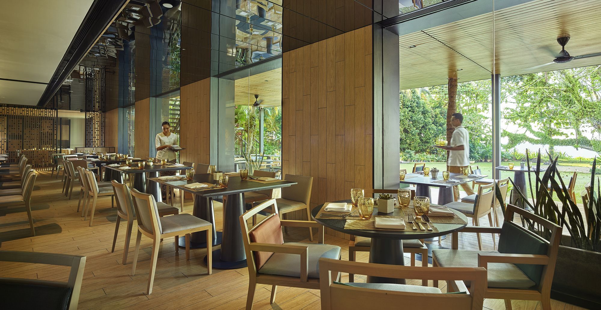 Parkroyal Penang Resort: Cinnamon Asian Kitchen | Indoor Area