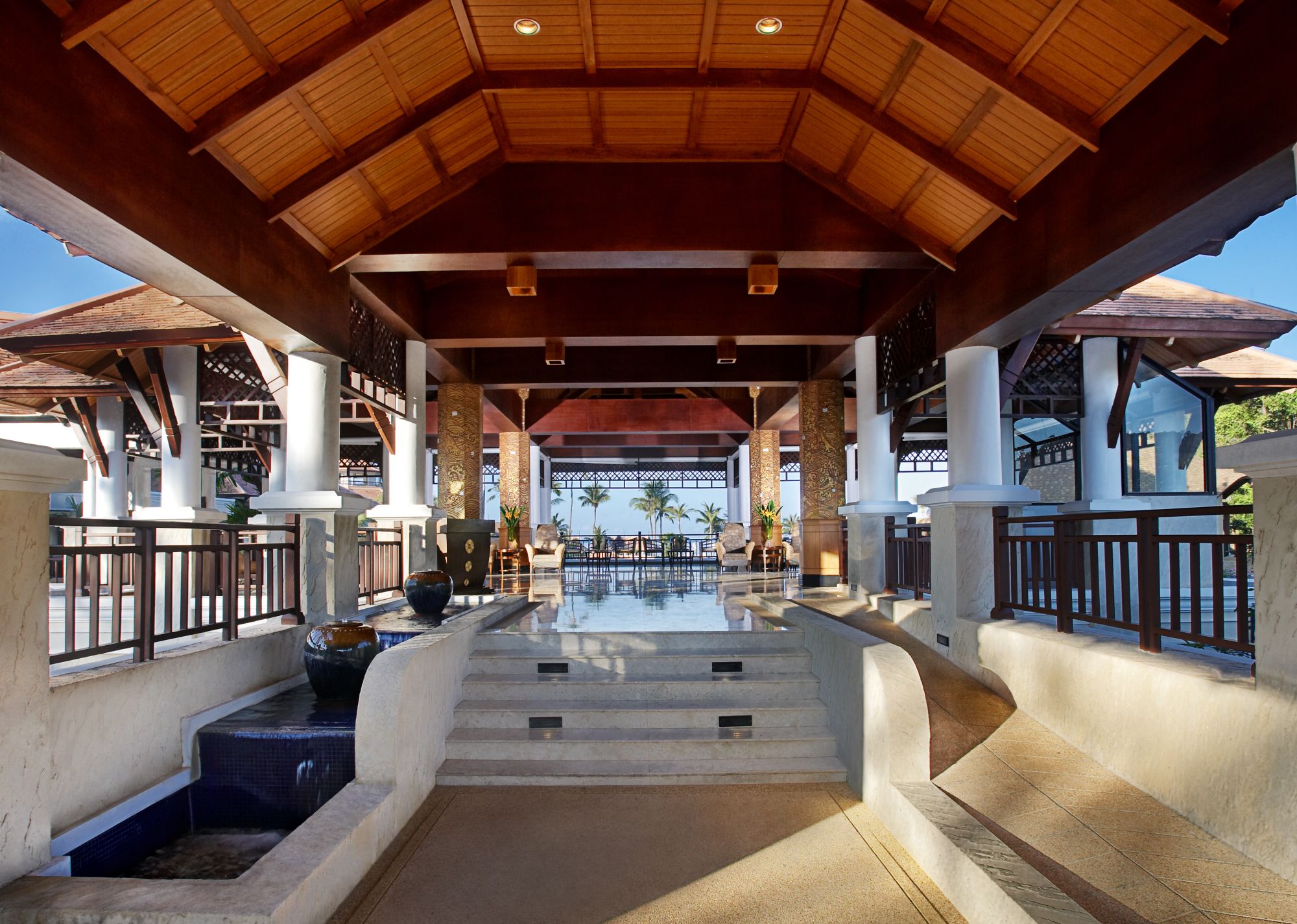 Rawi Warin Resort & Spa in Ko Lanta: Lobby