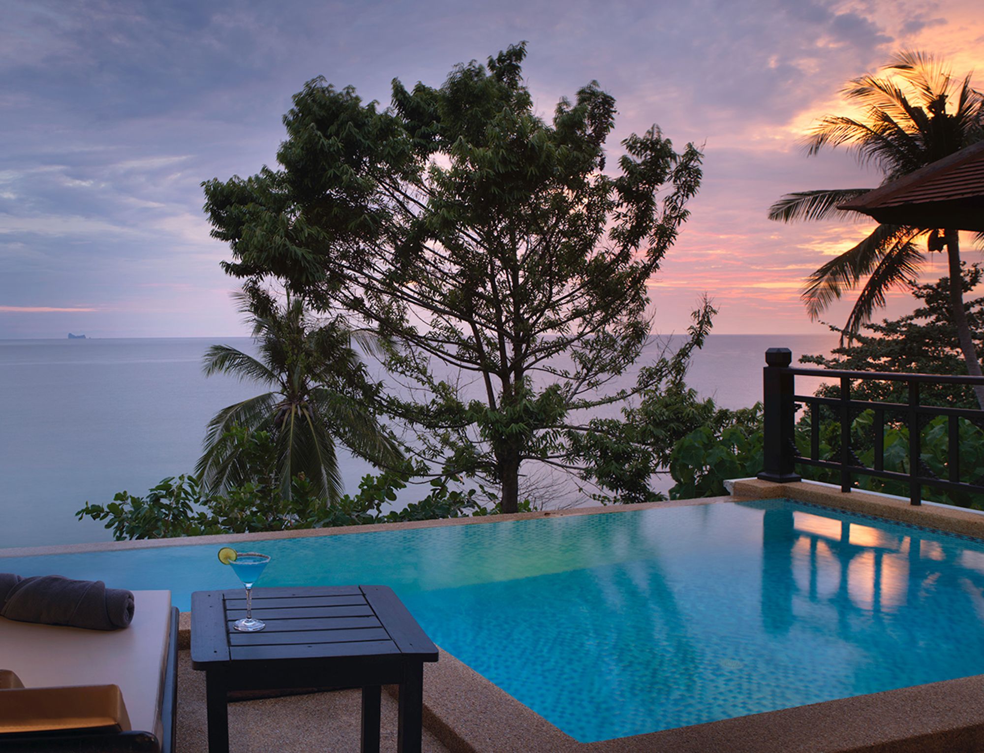 Rawi Warin Resort & Spa in Ko Lanta: Sunset Pool Villa
