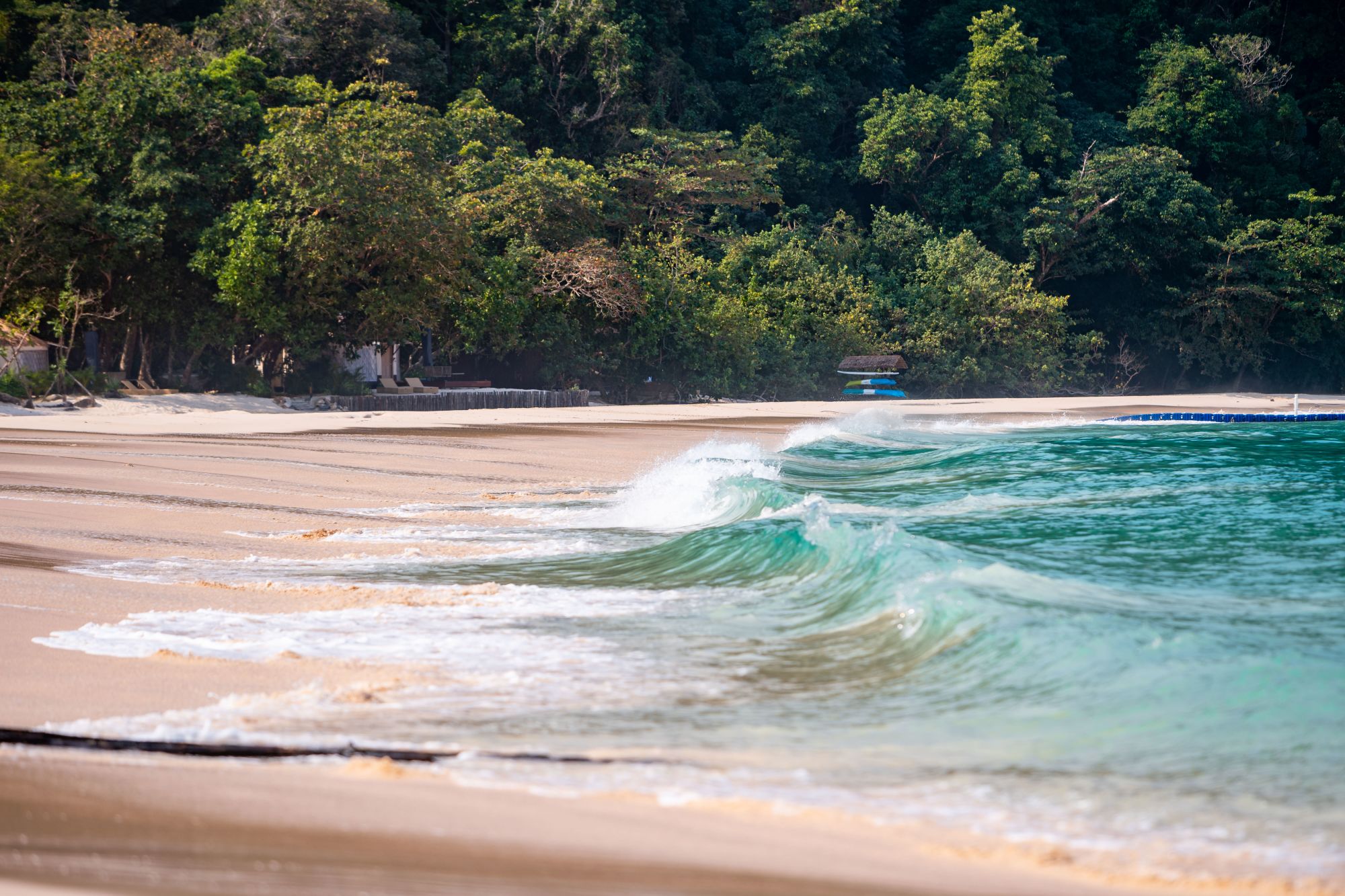 Awei Pila Resort in Mergui Archipel: Beach
