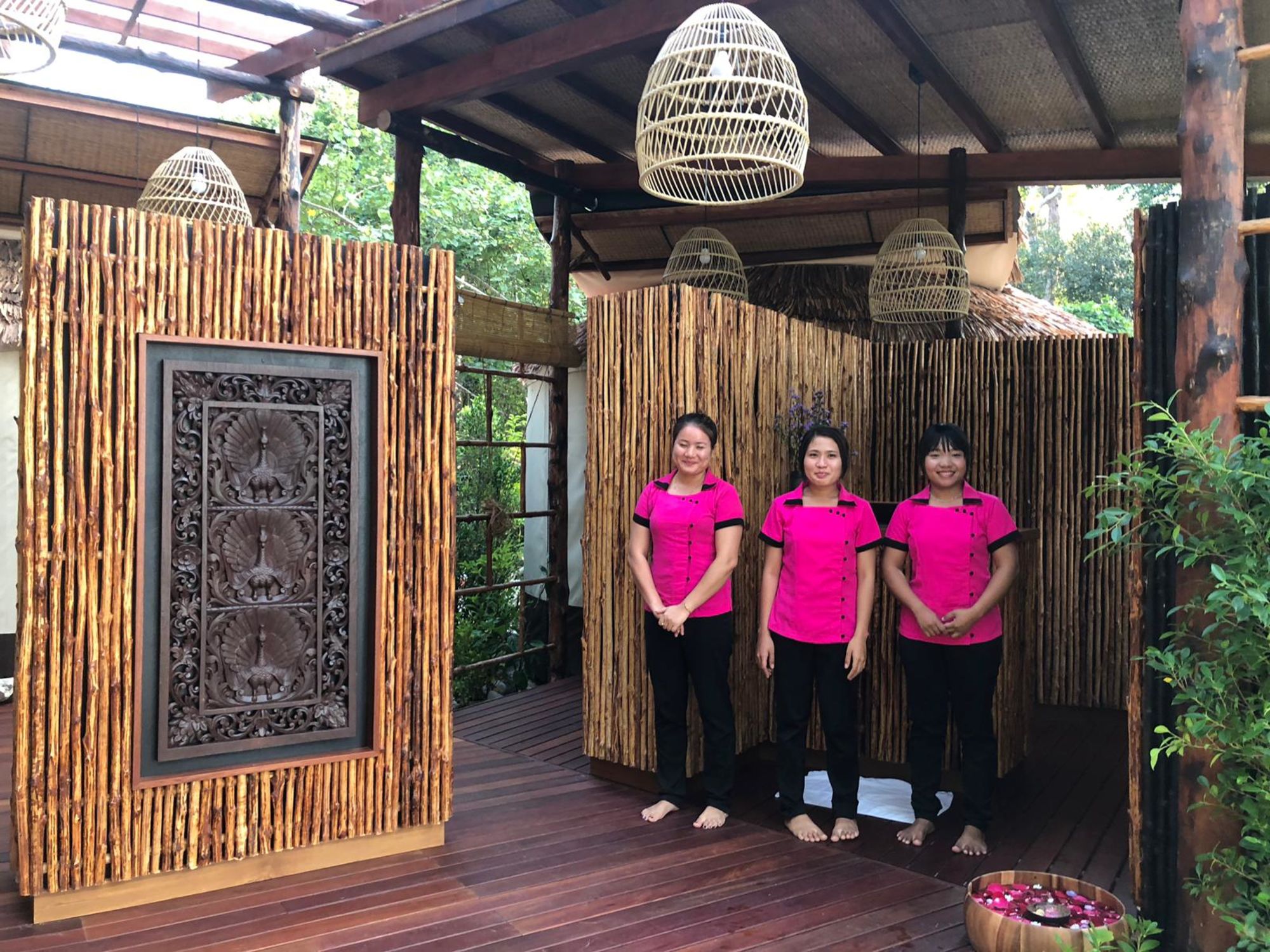 Awei Pila Resort in Mergui Archipel: Spa Exterior