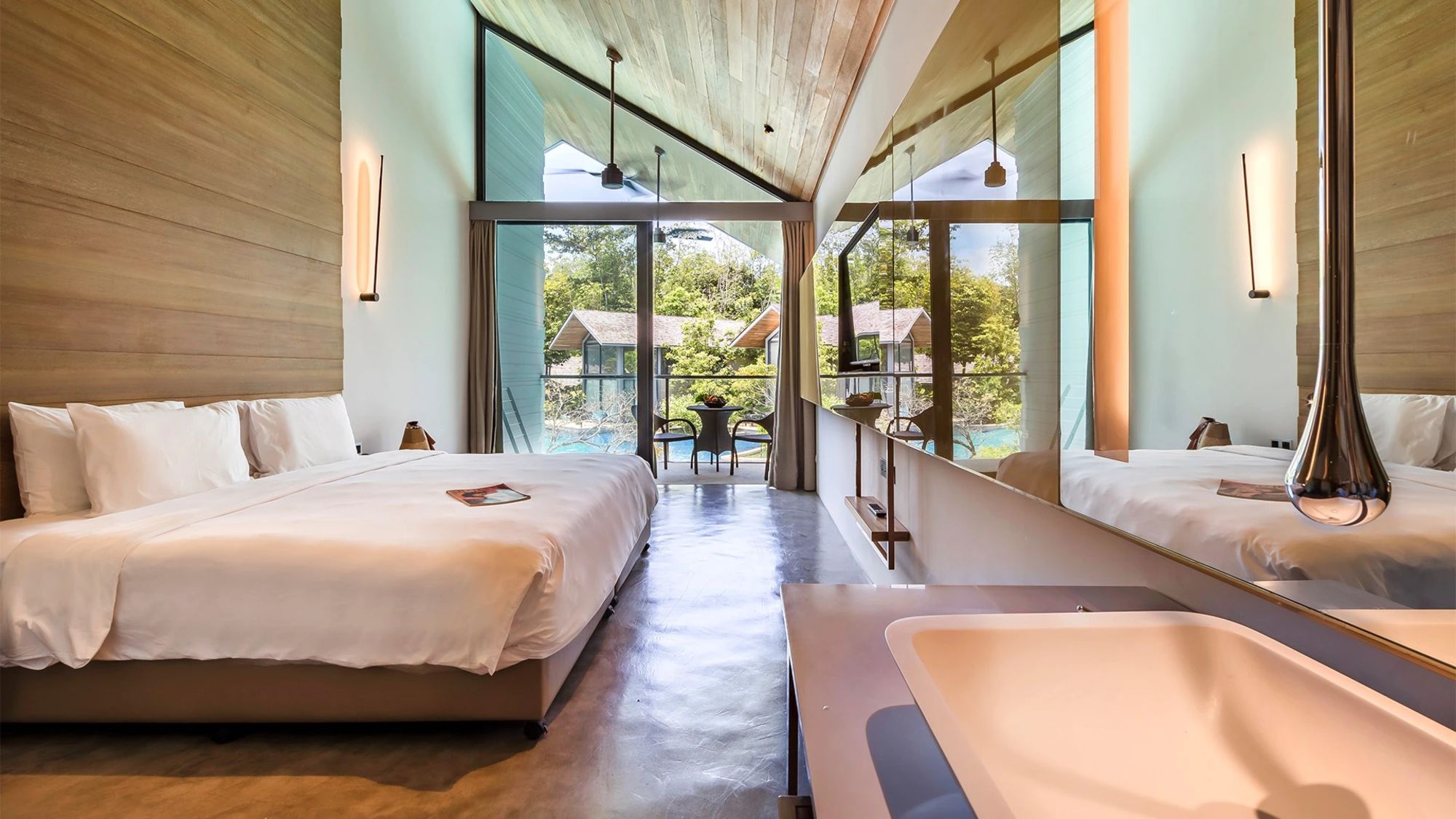 Island Escape by Burasari à Phuket: Deluxe Pool View
