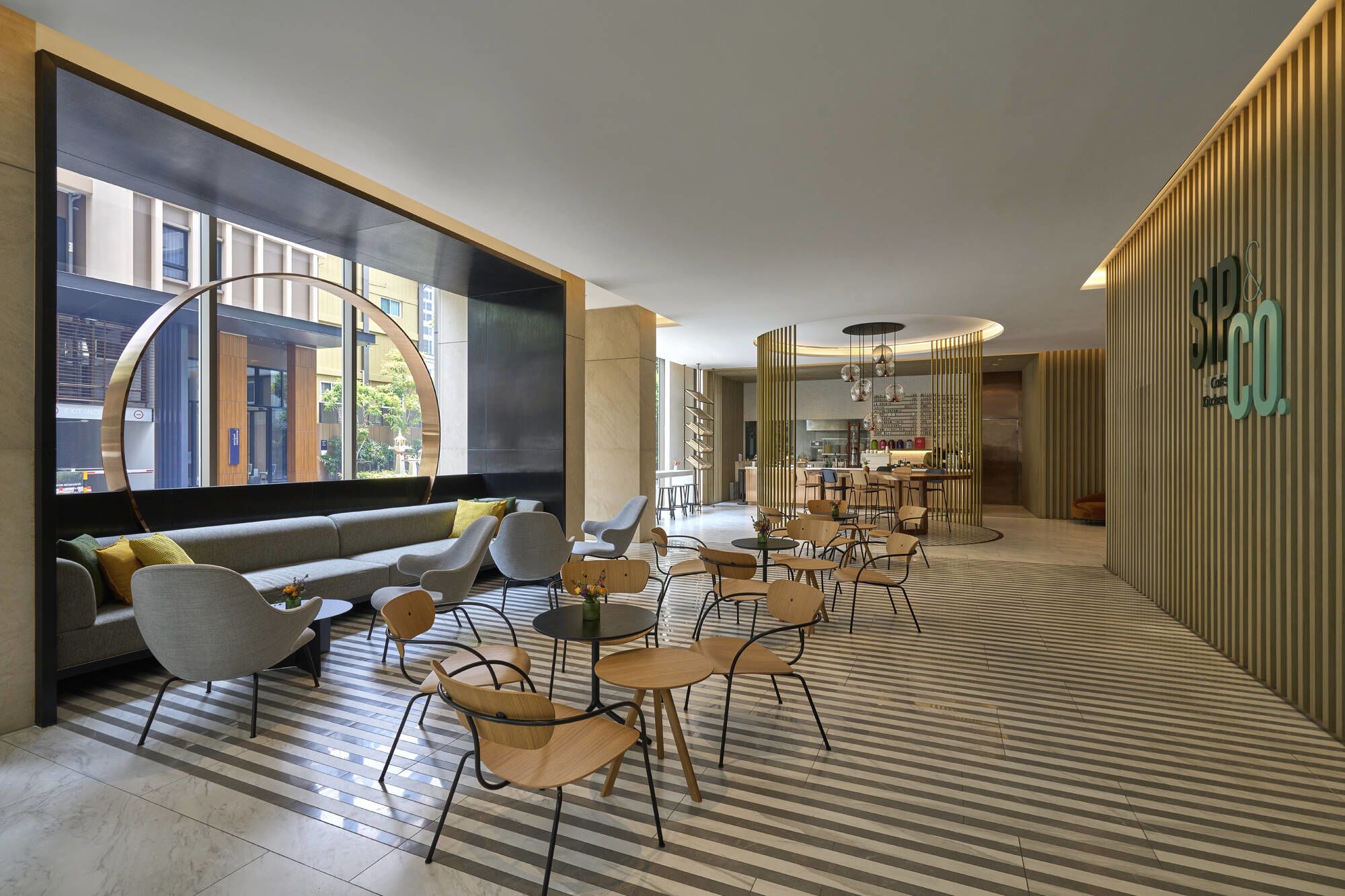 Sindhorn Midtown à Bangkok: Sip & Co.